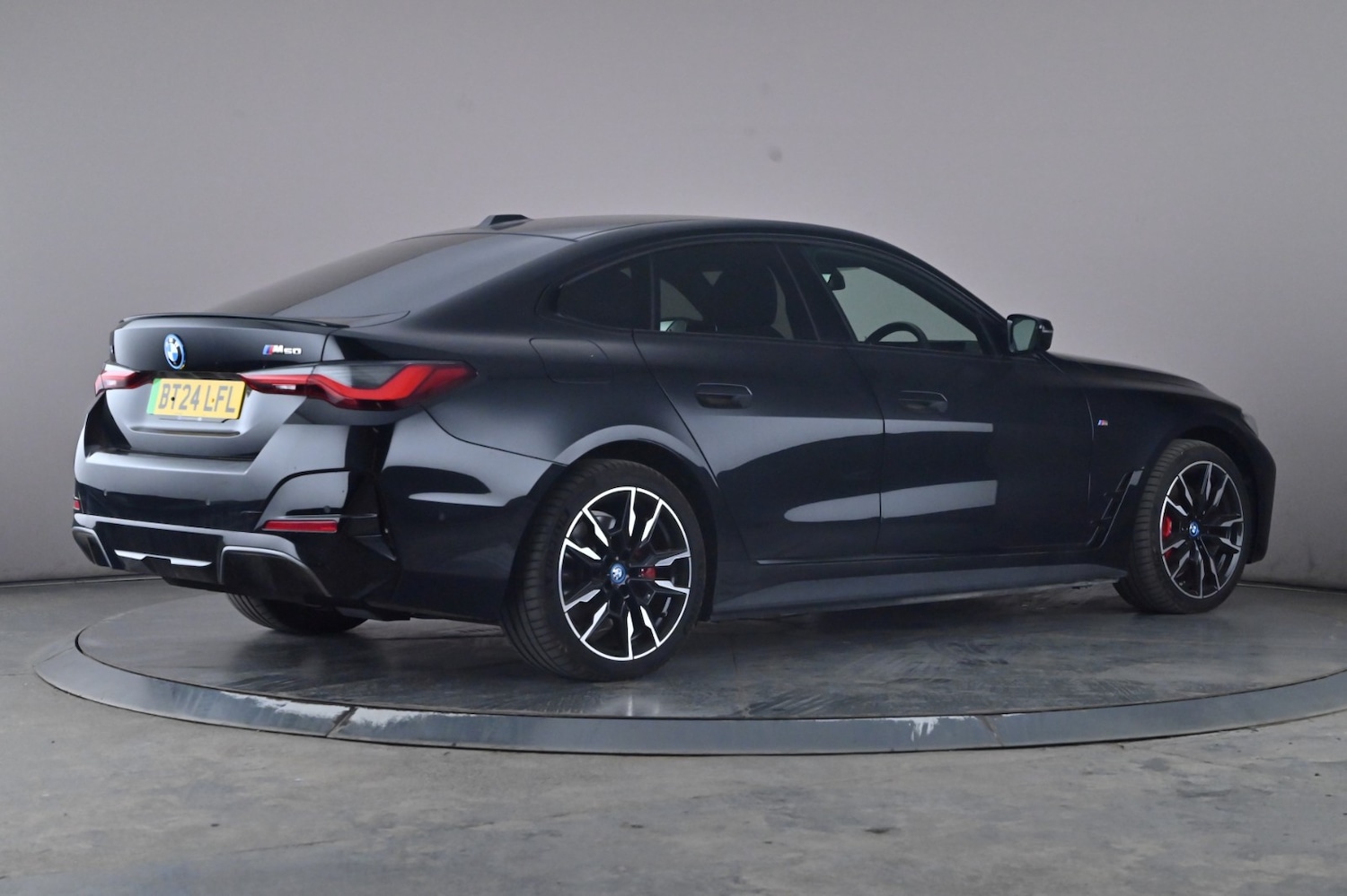 Used BMW i4 2024 for sale - 76119982: Photo 6