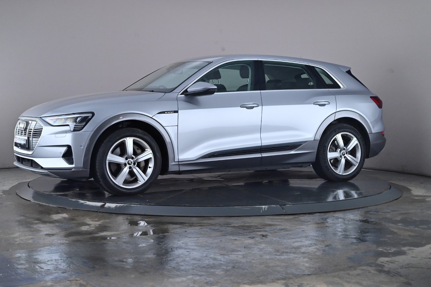 Used Audi e-tron 2022 for sale - 76716562: Photo 12