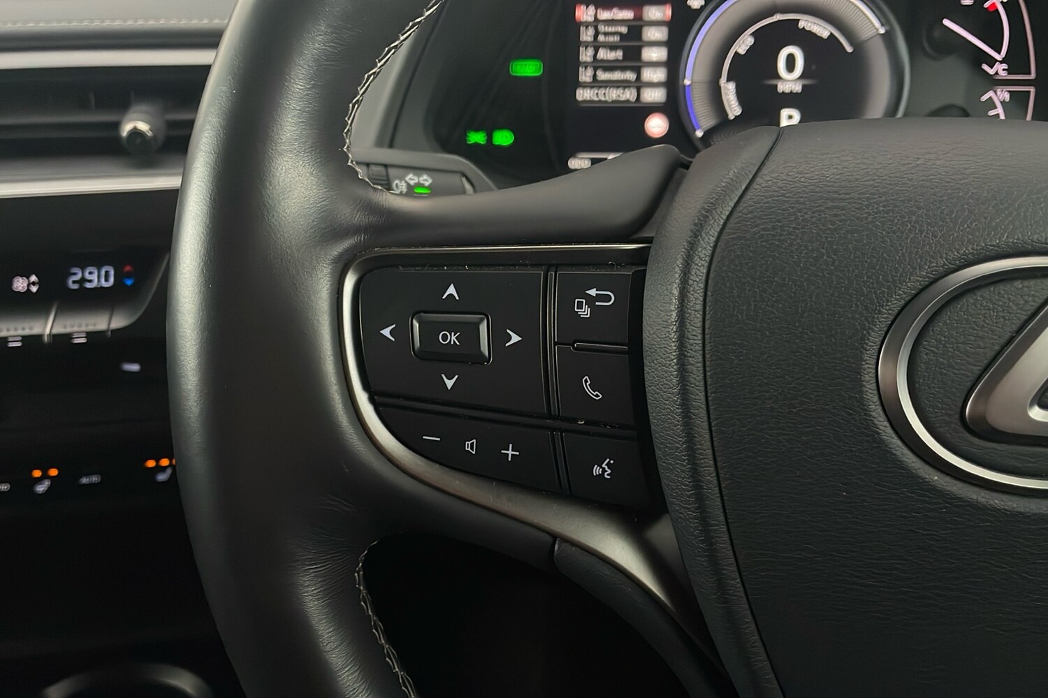 Used Lexus UX for sale - 77080694: Photo 16