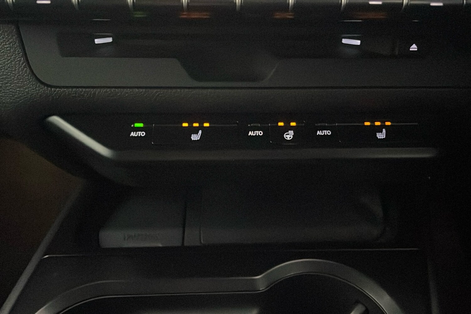 Used Lexus UX for sale - 77080694: Photo 22