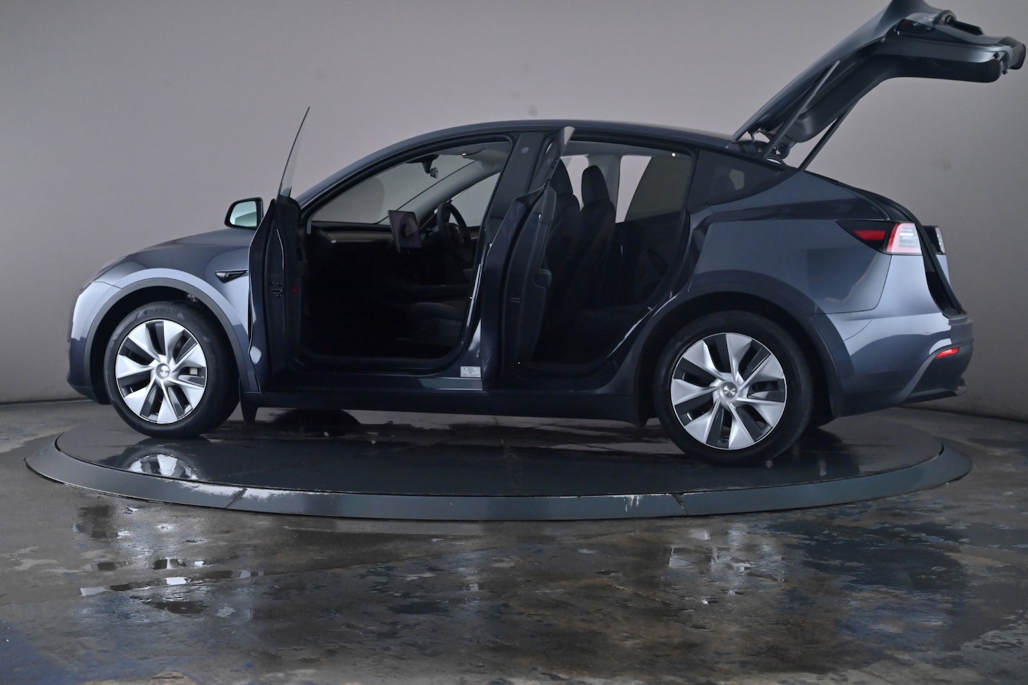 Used Tesla Model Y 2022 for sale - 76635209: Photo 53