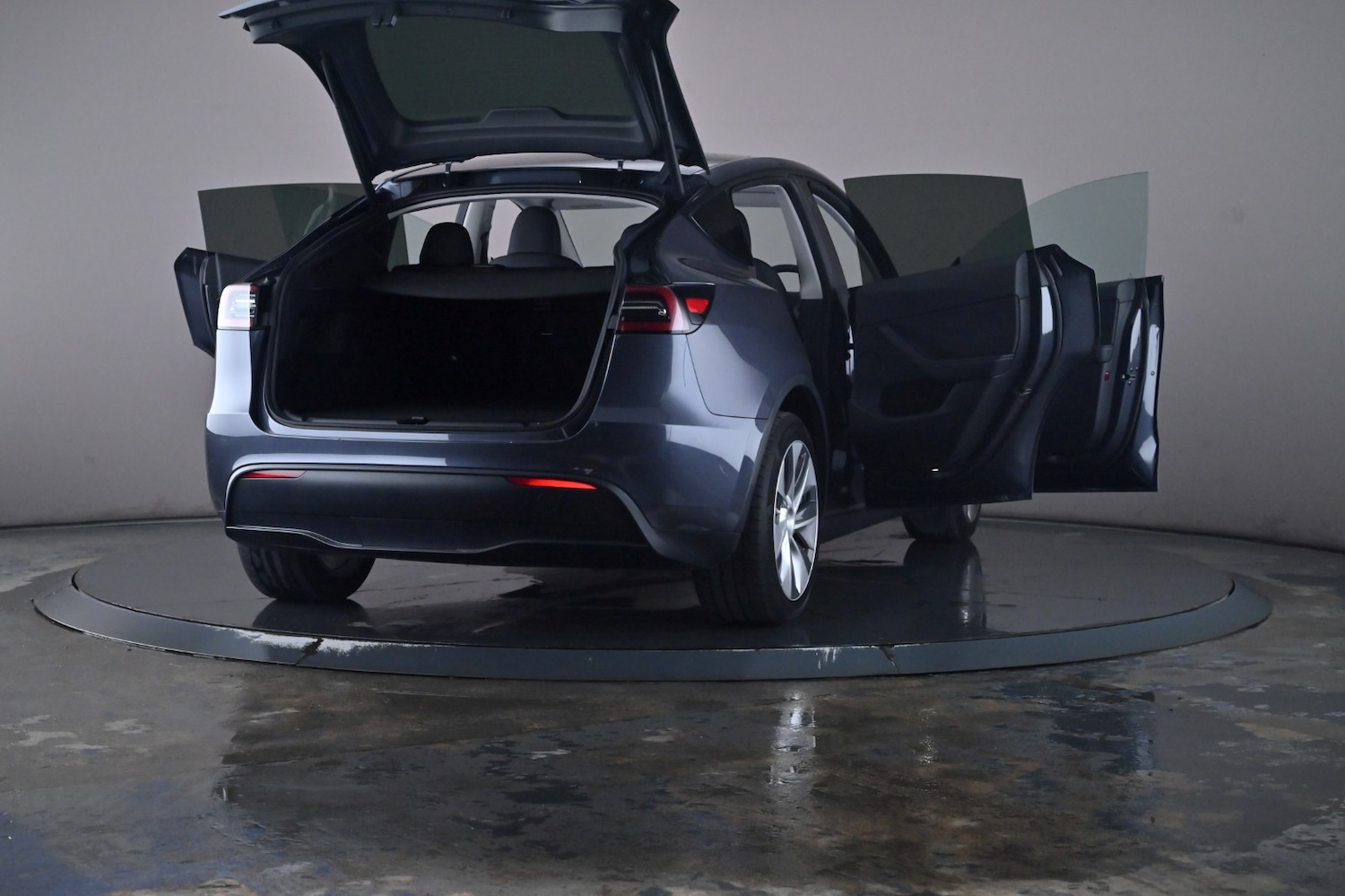 Used Tesla Model Y 2022 for sale - 76635209: Photo 62