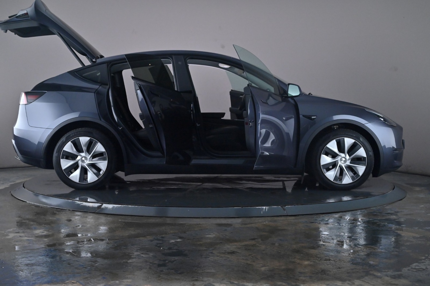 Used Tesla Model Y 2022 for sale - 76635209: Photo 69