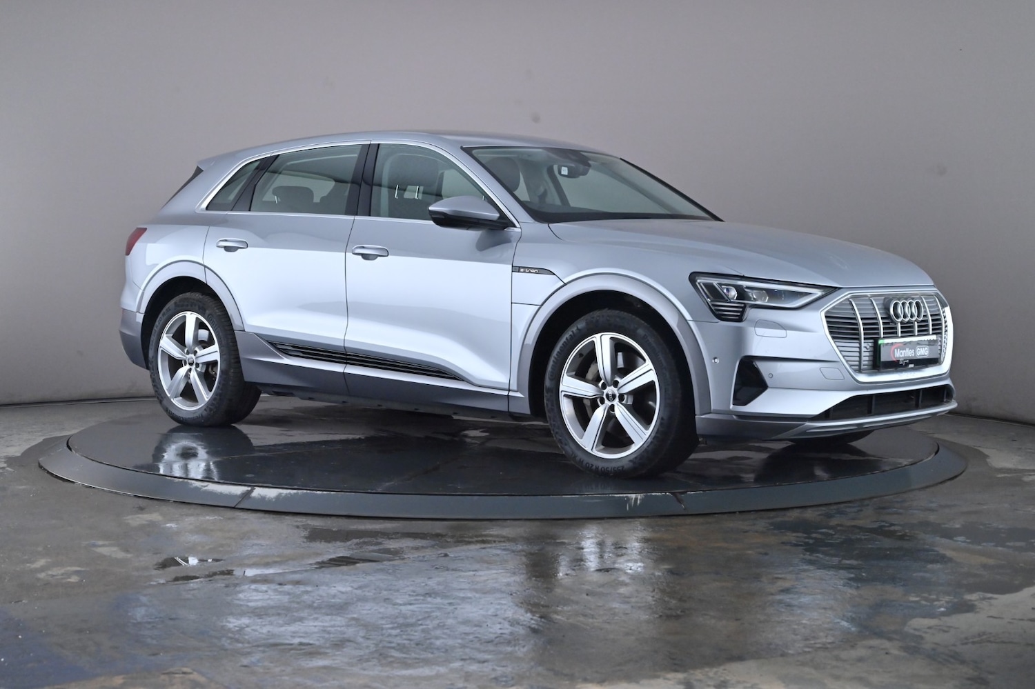 Used Audi e-tron 2022 for sale - 76744703: Photo 1