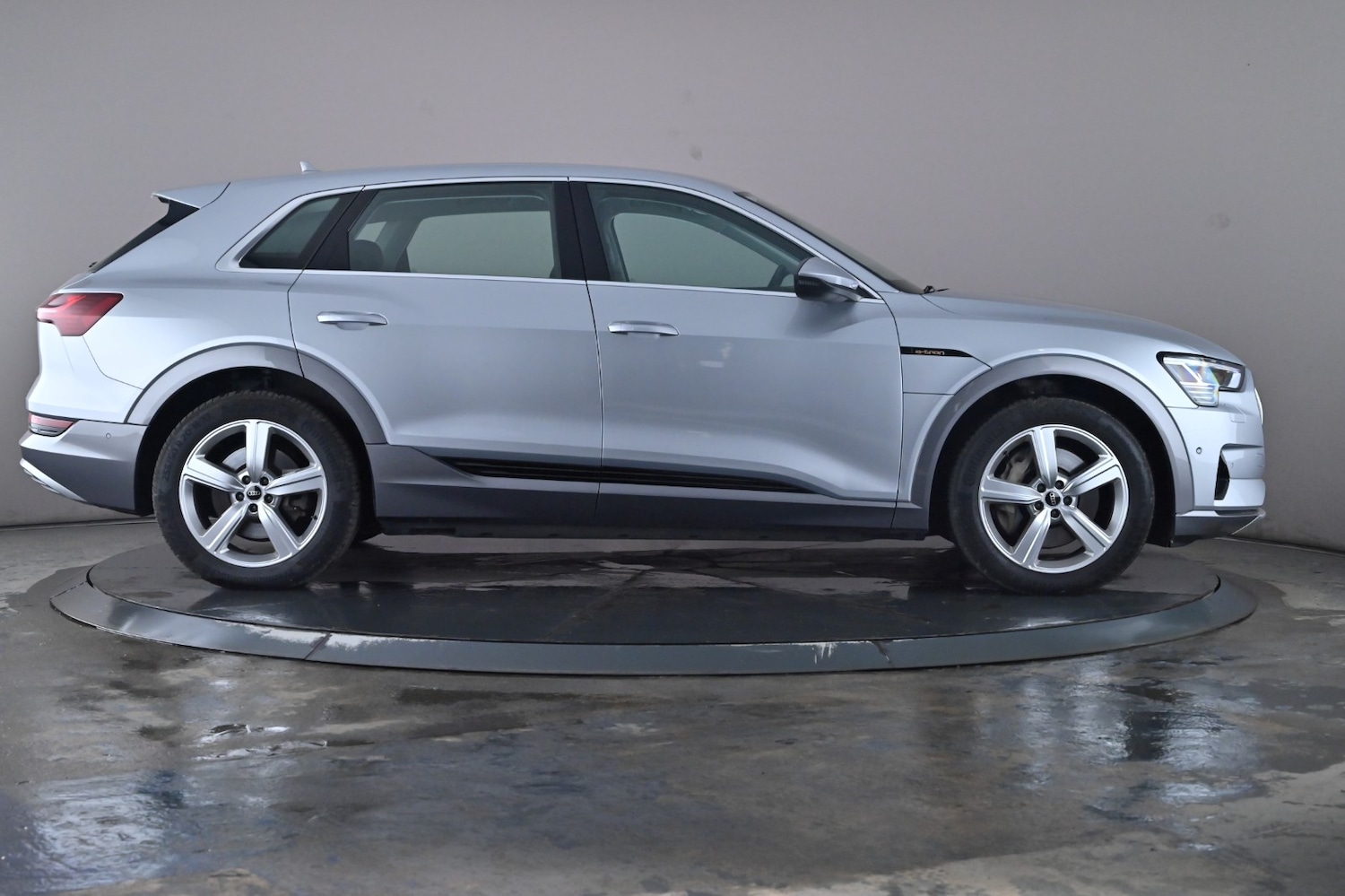 Used Audi e-tron 2022 for sale - 76744703: Photo 33