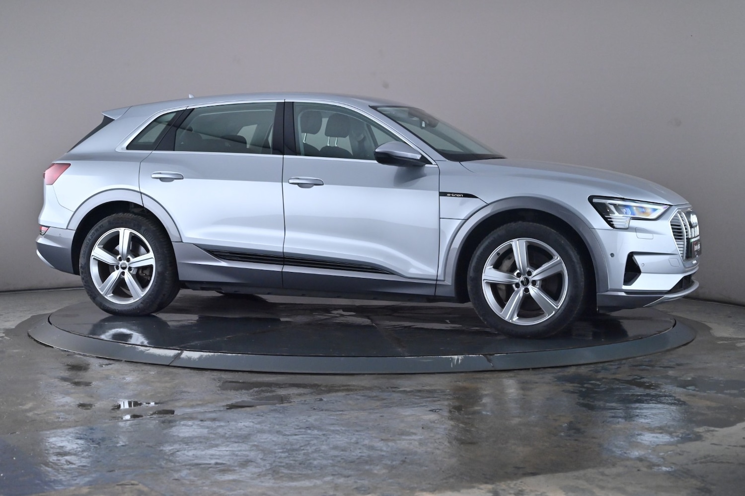 Used Audi e-tron 2022 for sale - 76744703: Photo 35