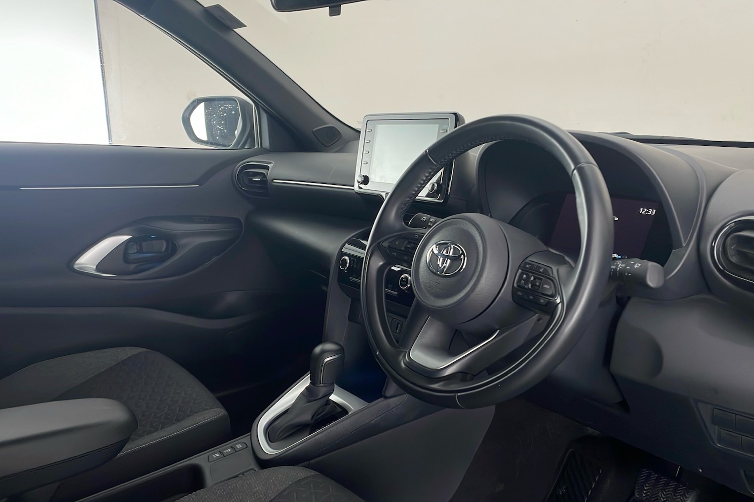 Used Toyota Yaris Cross 2024 for sale - 76605417: Photo 10