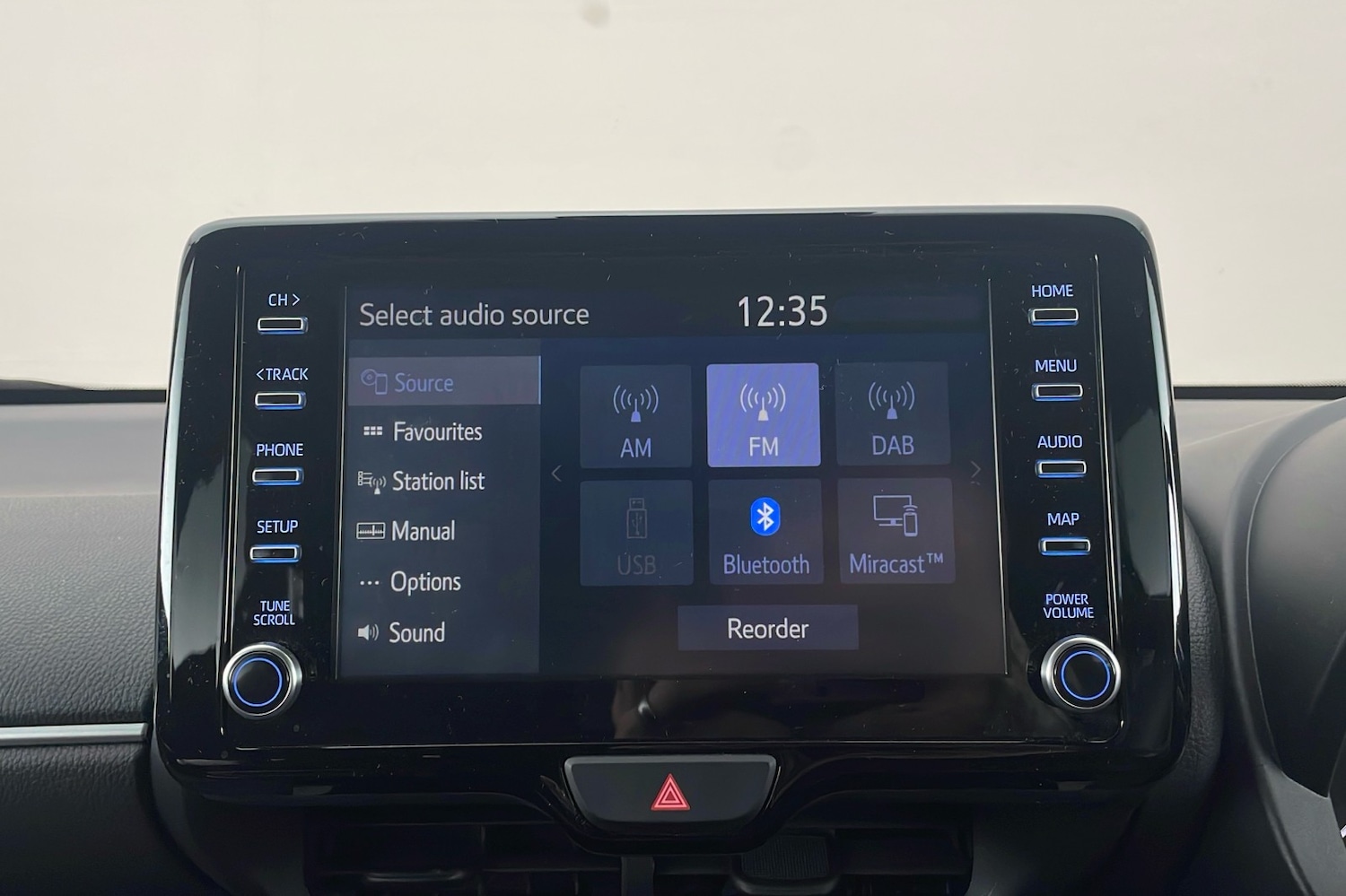 Used Toyota Yaris Cross 2024 for sale - 76605417: Photo 17