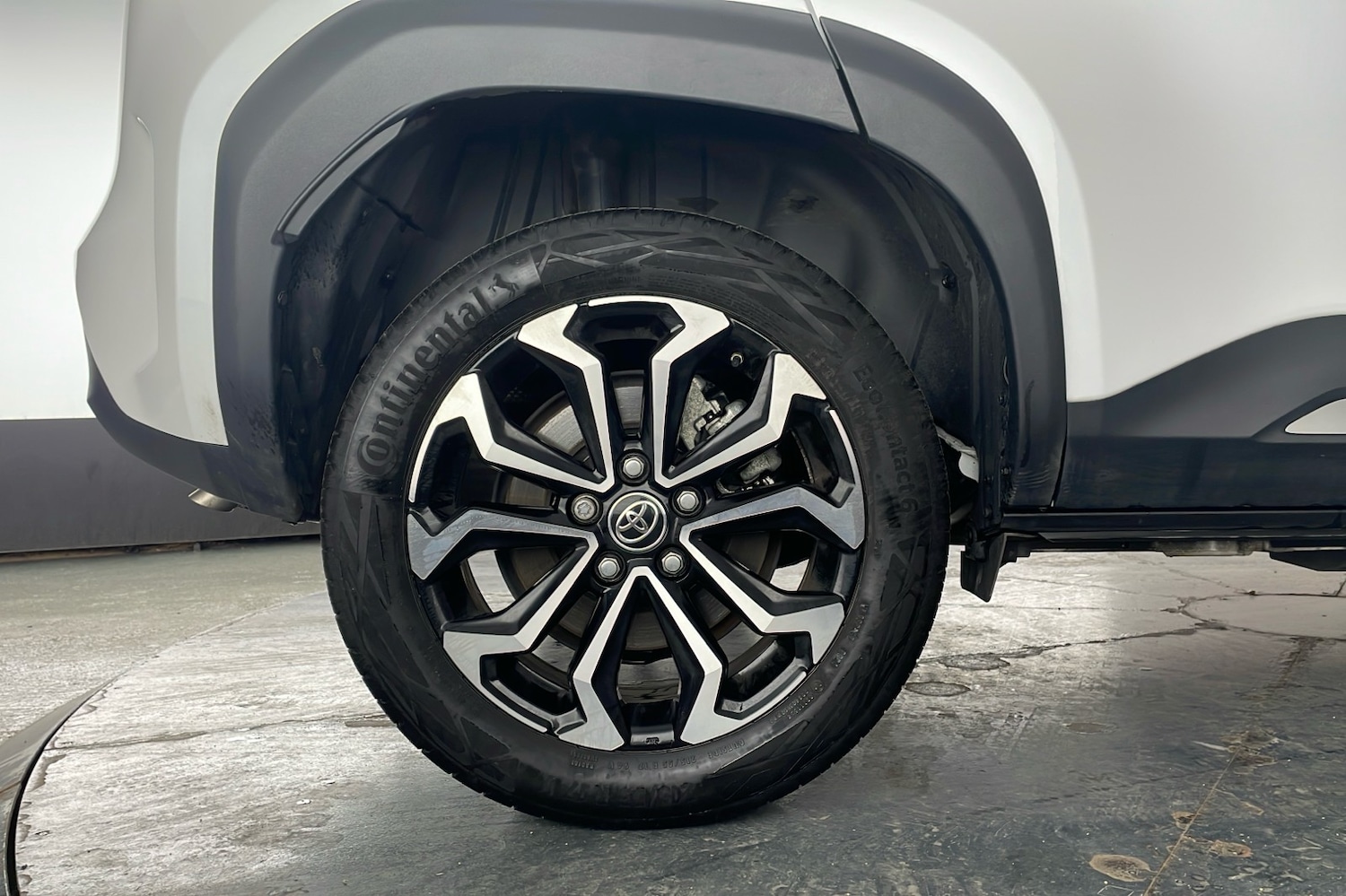 Used Toyota Yaris Cross 2024 for sale - 76605417: Photo 7