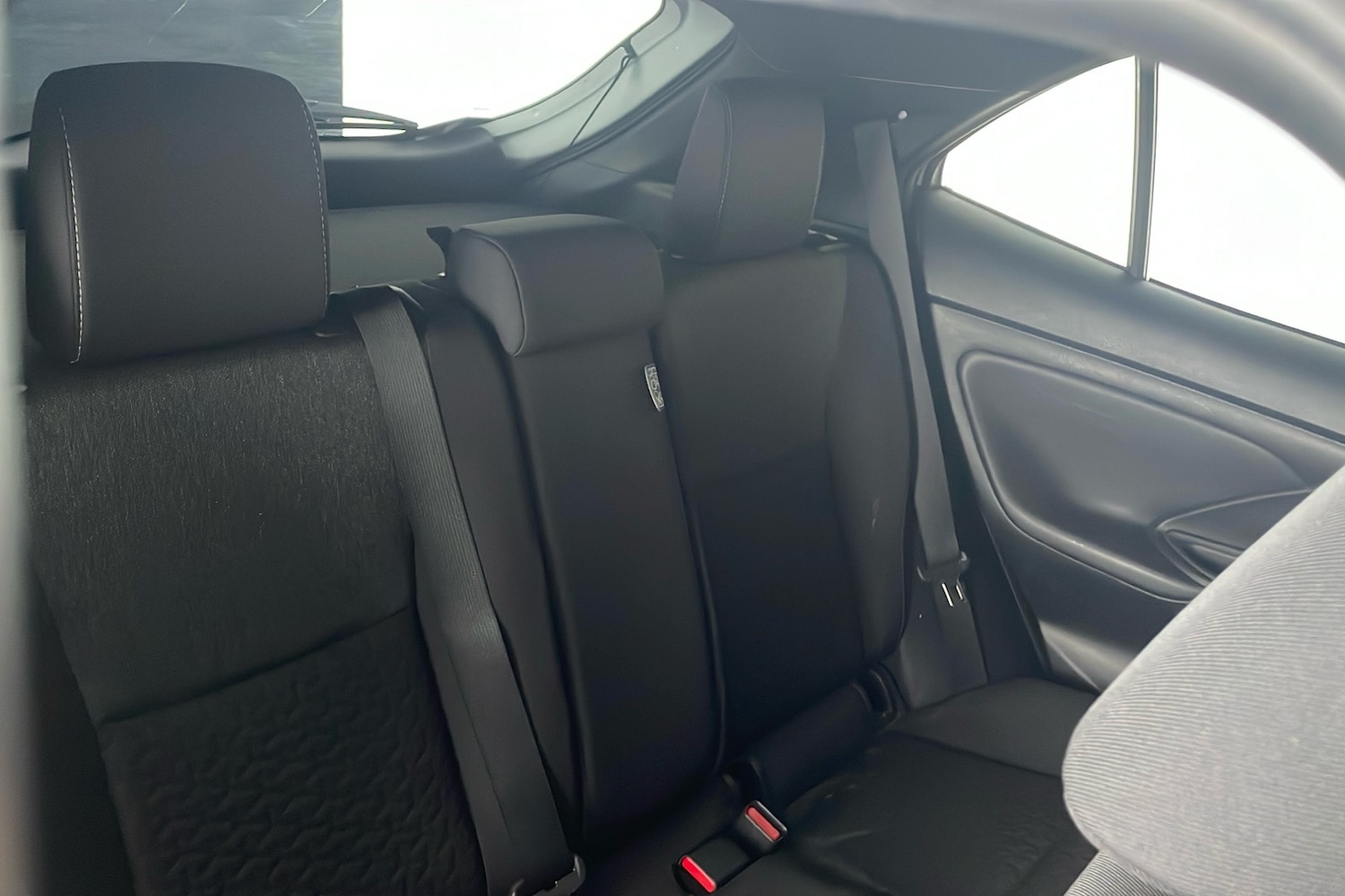 Used Toyota Yaris Cross 2024 for sale - 76605417: Photo 9