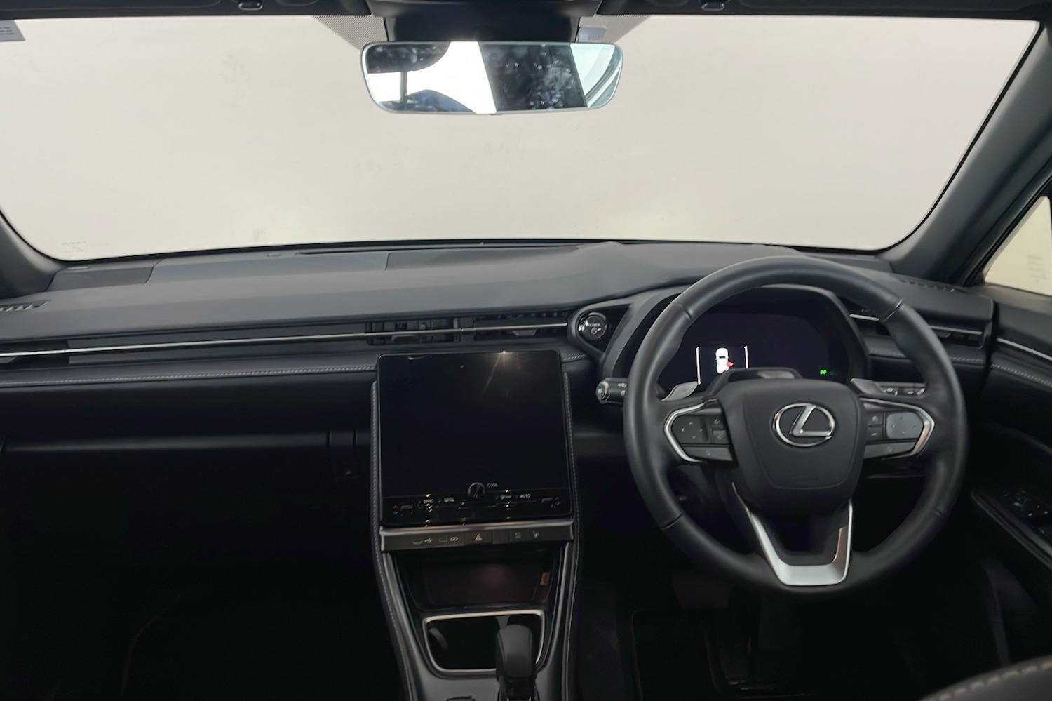 Used Lexus LBX 2024 for sale - 77781357: Photo 8