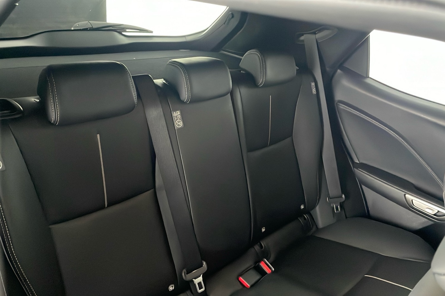 Used Lexus LBX 2024 for sale - 77781357: Photo 9