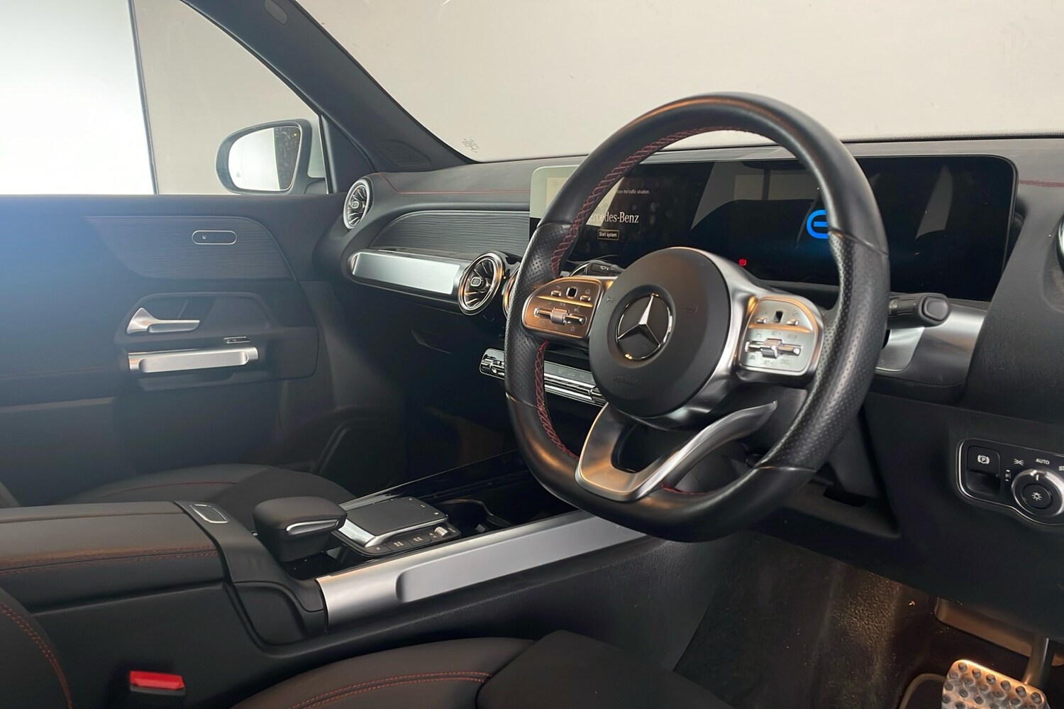 Used Mercedes-Benz EQB 2023 for sale - 76211421: Photo 10