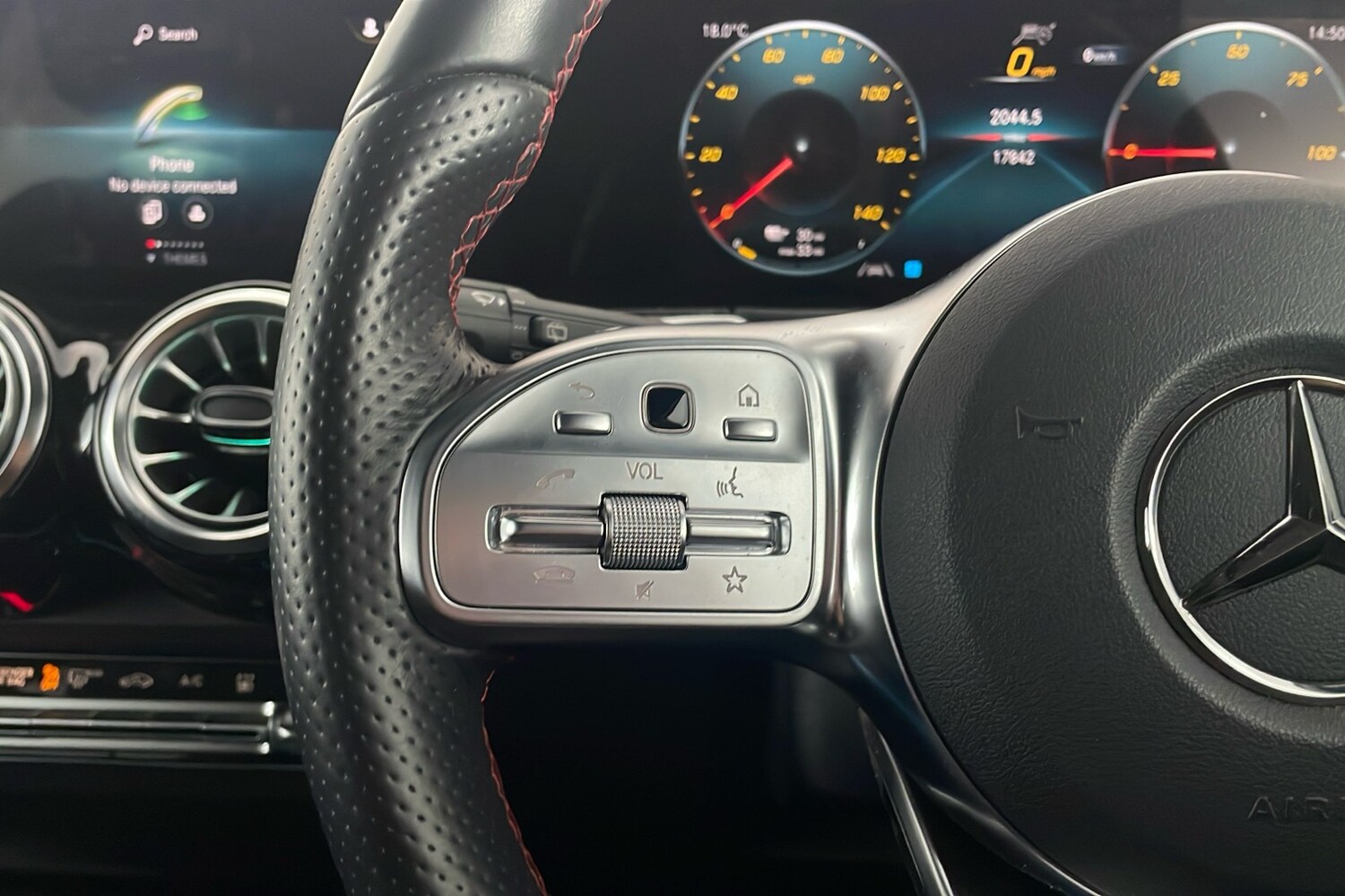 Used Mercedes-Benz EQB 2023 for sale - 76211421: Photo 14