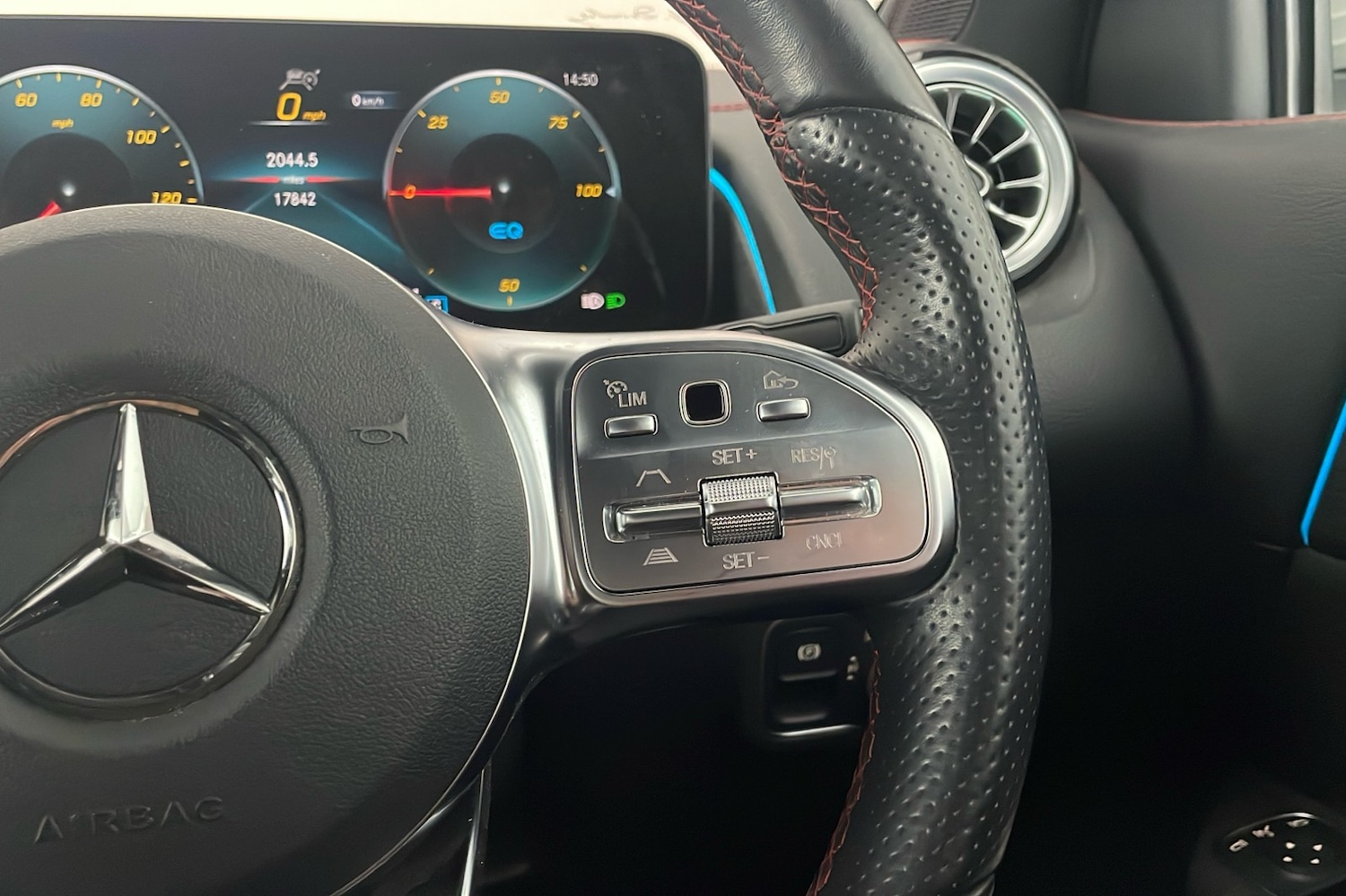 Used Mercedes-Benz EQB 2023 for sale - 76211421: Photo 15