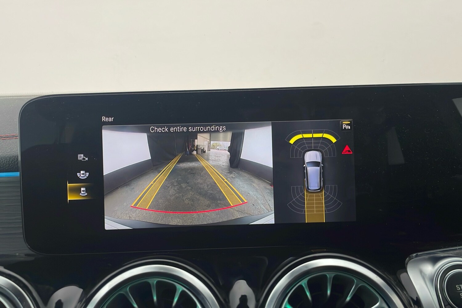 Used Mercedes-Benz EQB 2023 for sale - 76211421: Photo 19