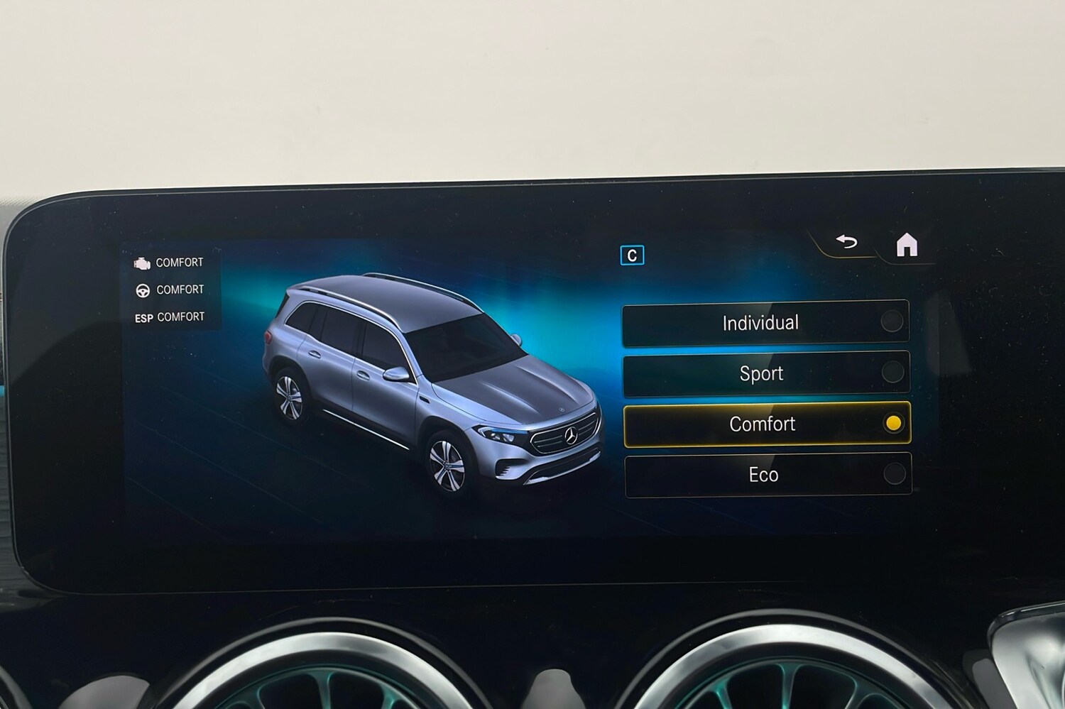 Used Mercedes-Benz EQB 2023 for sale - 76211421: Photo 20