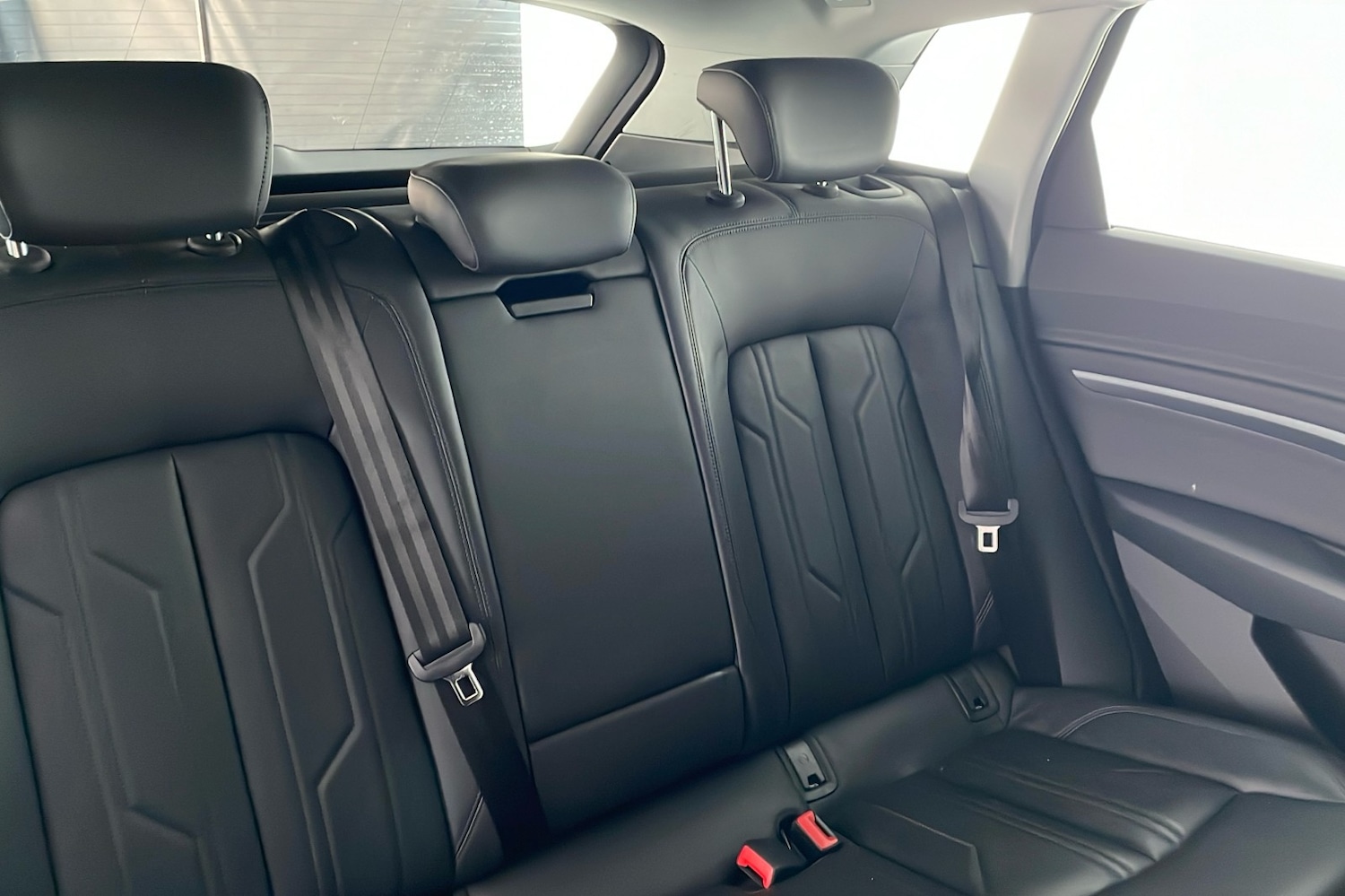 Used Audi Other 2021 for sale - 76030104: Photo 9
