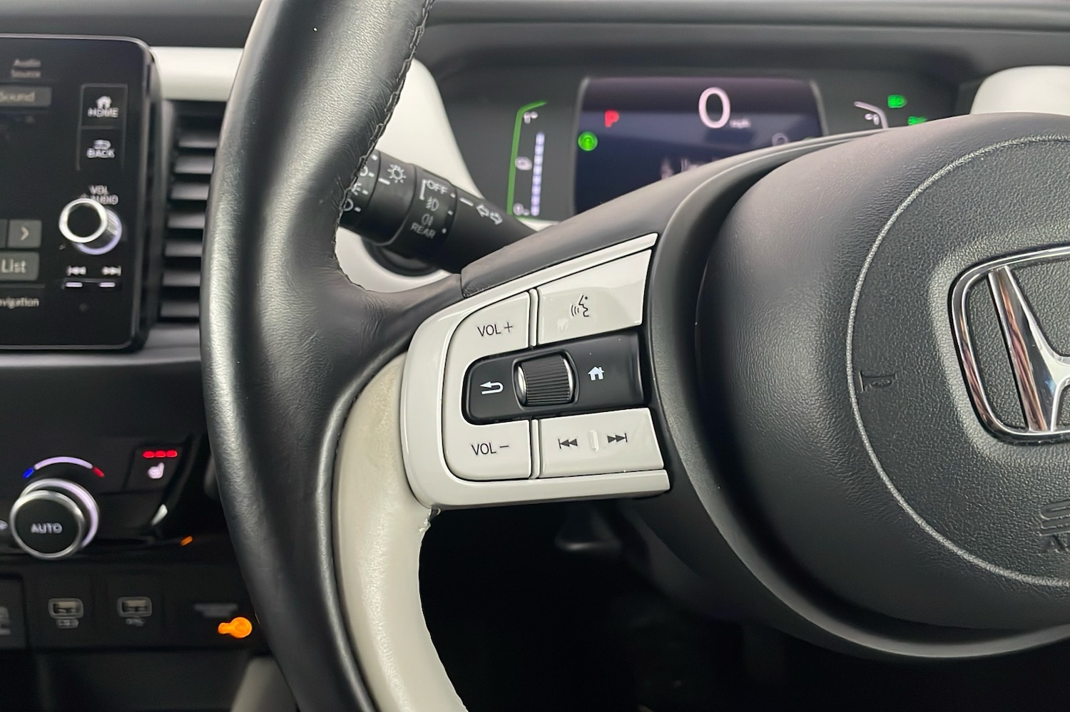 Used Honda Jazz 2022 for sale - 76566141: Photo 14