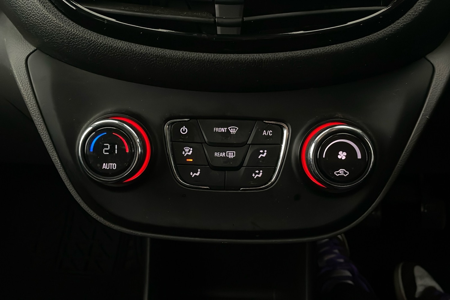 Used Vauxhall Viva 2017 for sale - 76470823: Photo 13