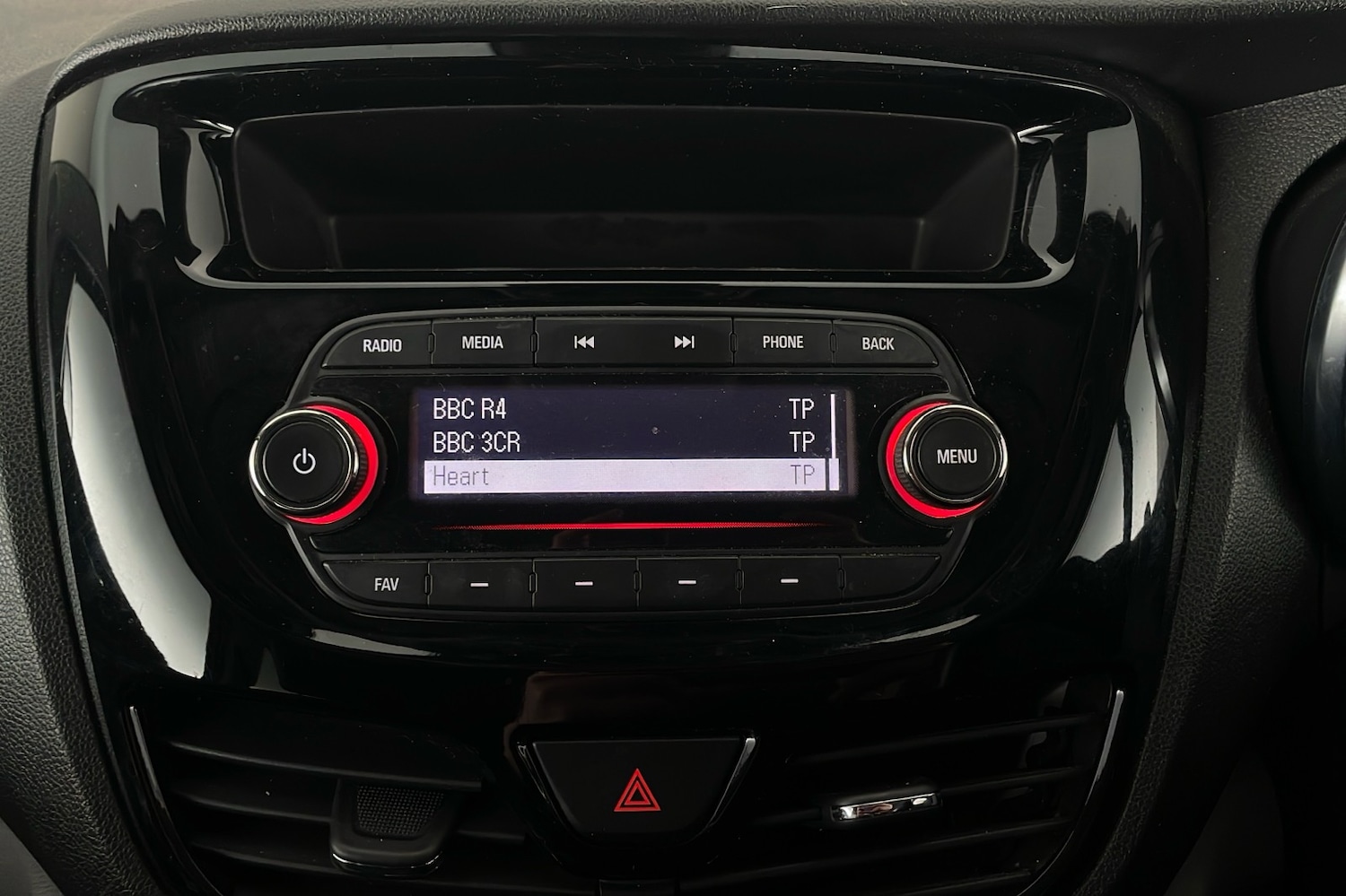 Used Vauxhall Viva 2017 for sale - 76470823: Photo 17