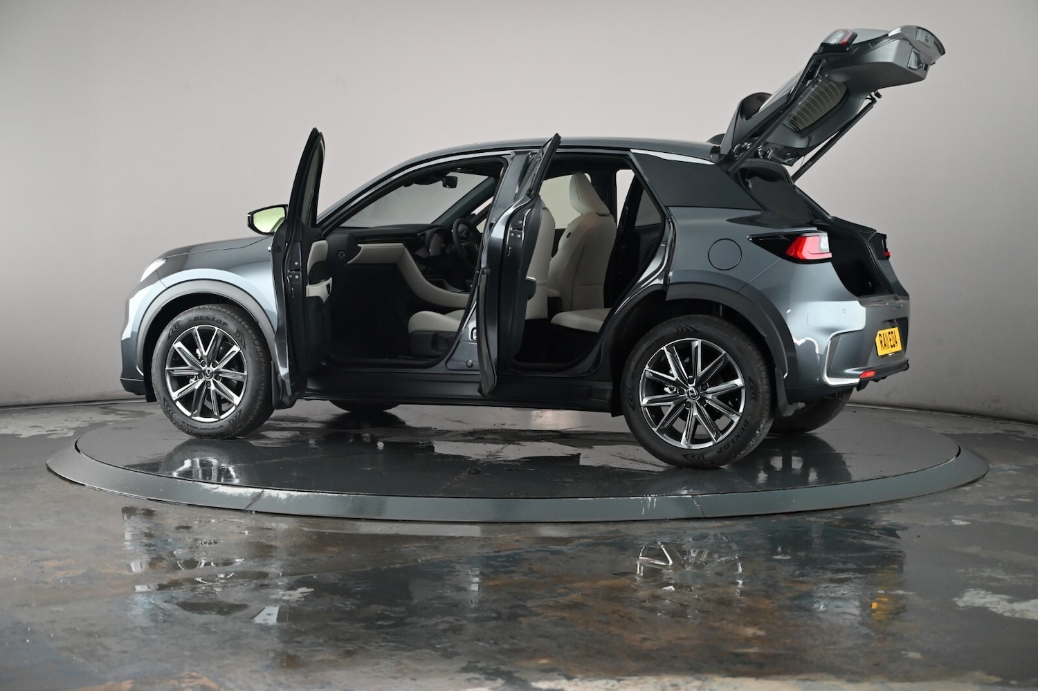 Used Lexus LBX 2025 for sale - 76716464: Photo 57