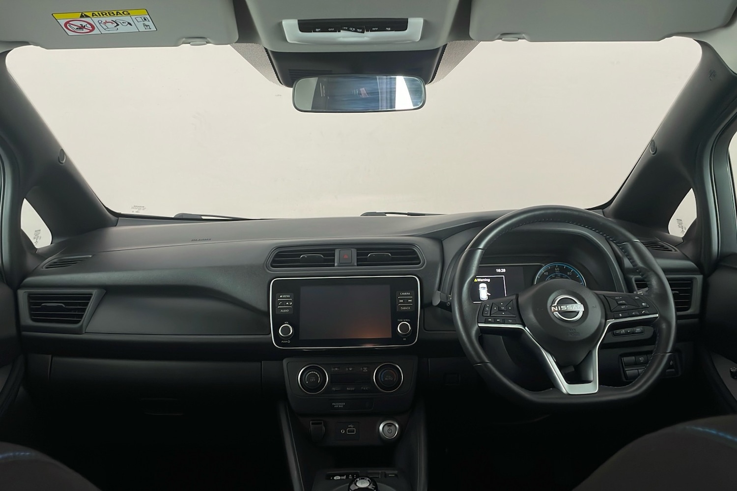 Used Nissan Leaf 2022 for sale - 76081658: Photo 8