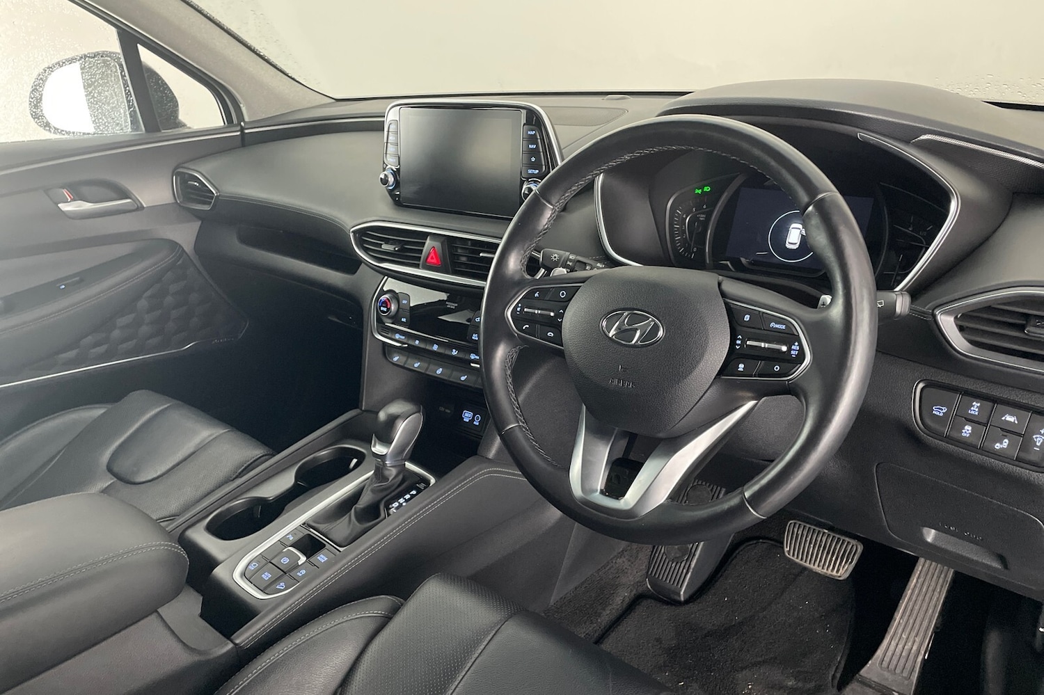 Used Hyundai Santa Fe 2019 for sale - 76716526: Photo 9