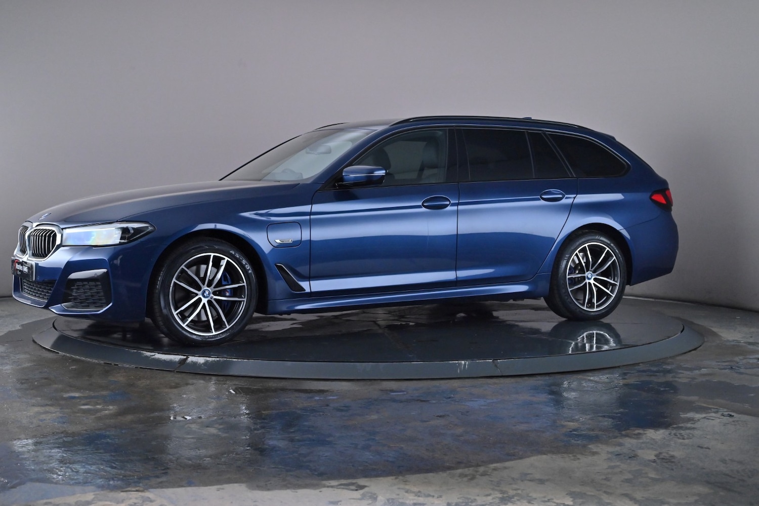 Used BMW 5 Series 2022 for sale - 76744605: Photo 12