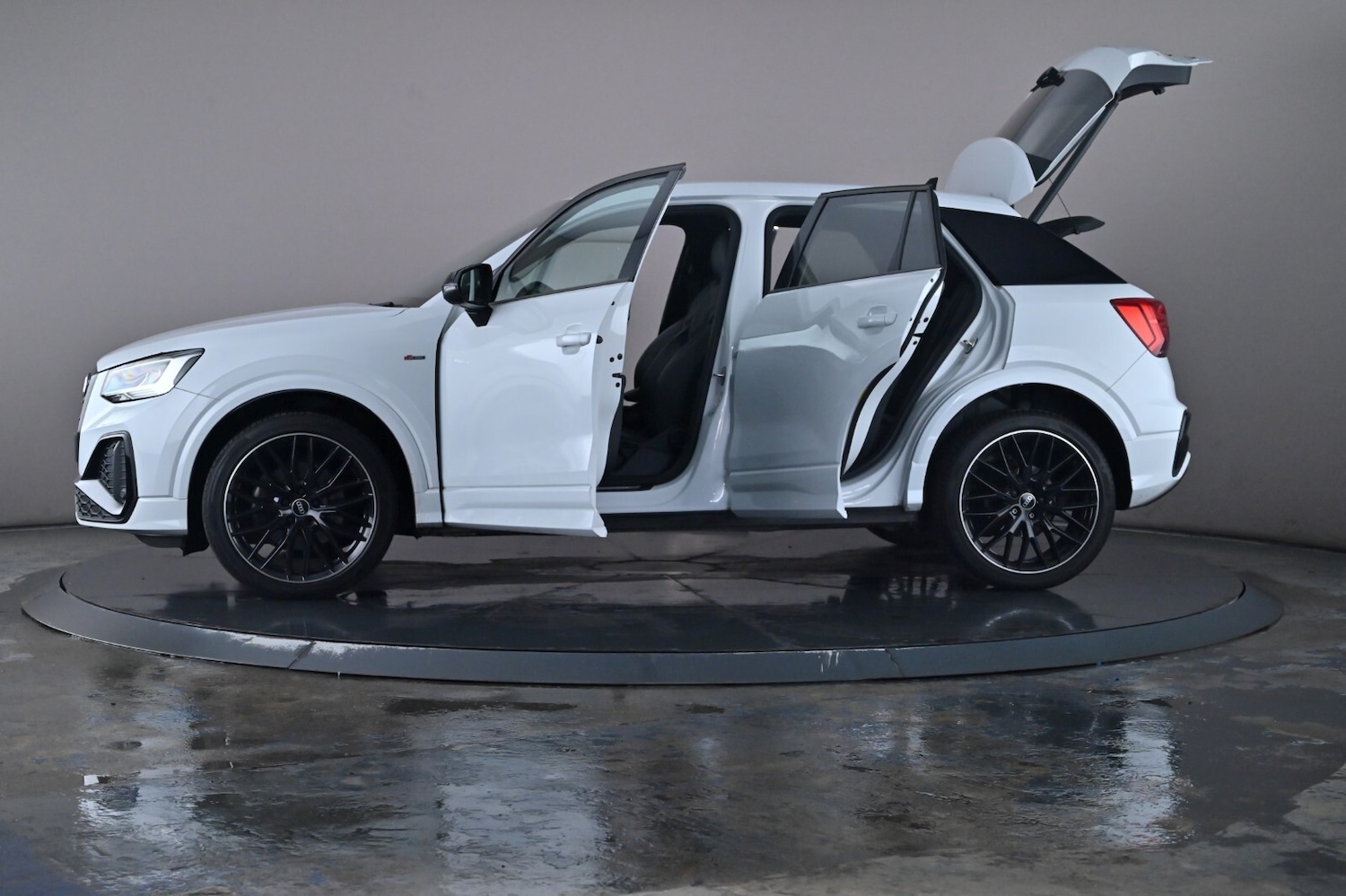 Used Audi Q2 2021 for sale - 76667933: Photo 45