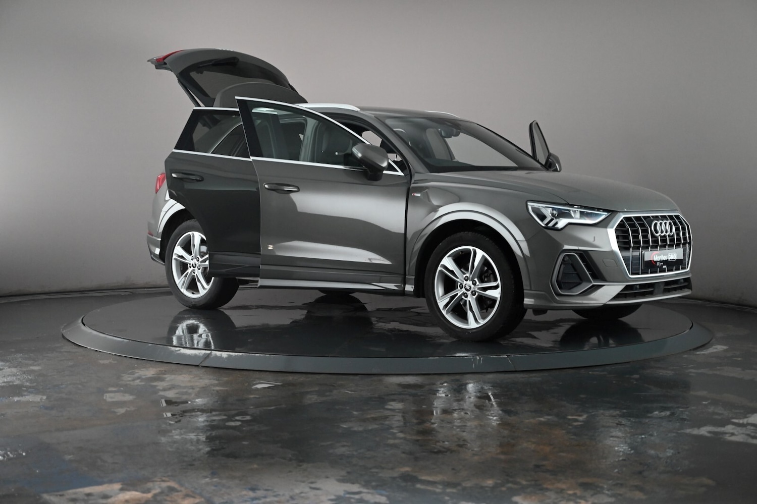 Used Audi Q3 2021 for sale - 76716435: Photo 33