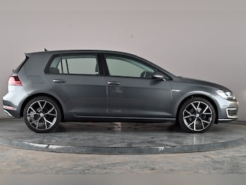 Used Volkswagen e-Golf 2019 for sale - 76421555: Photo