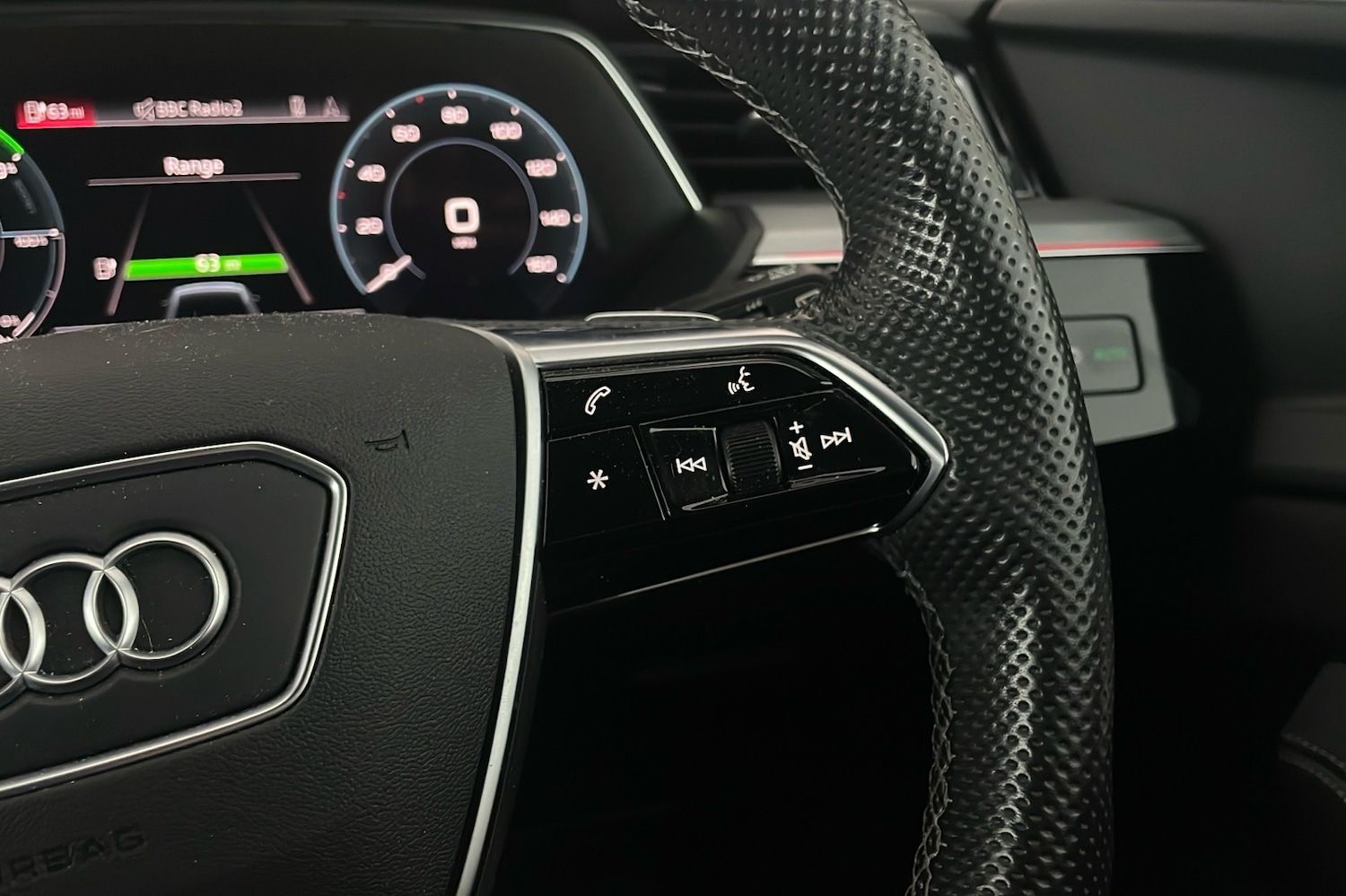 Used Audi e-tron 2021 for sale - 76163984: Photo 15