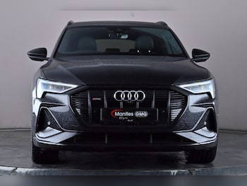 Used Audi e-tron 2021 for sale - 76163984: Photo 2