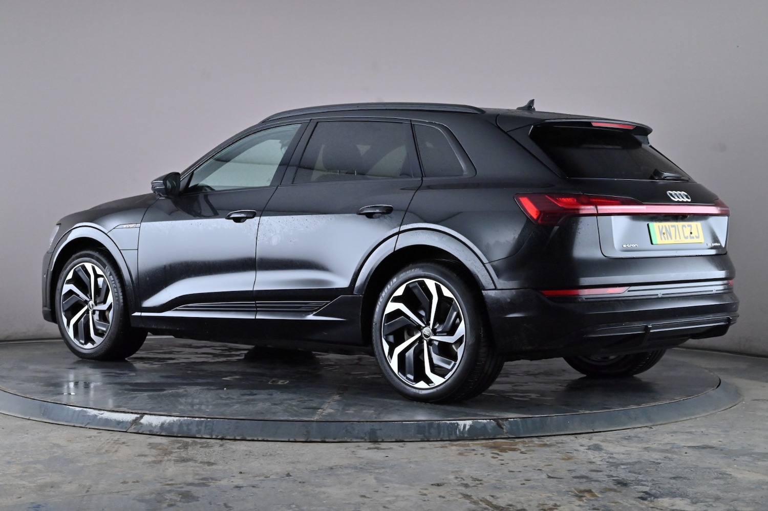 Used Audi e-tron 2021 for sale - 76163984: Photo 4