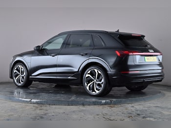 Used Audi e-tron 2021 for sale - 76163984: Photo 4