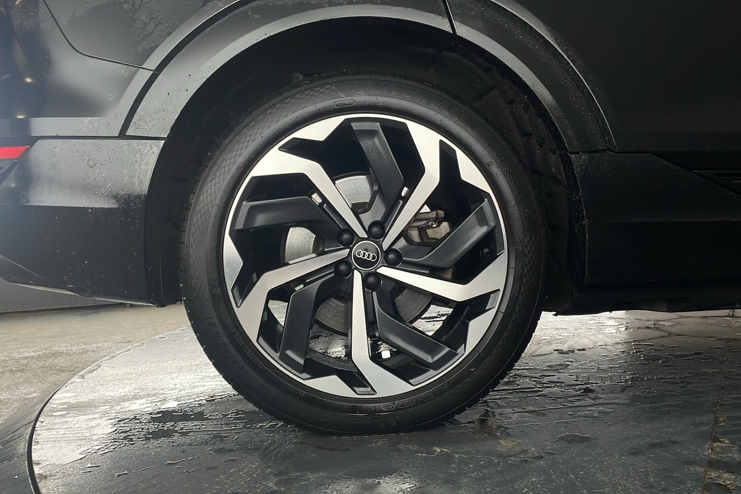 Used Audi e-tron 2021 for sale - 76163984: Photo 7