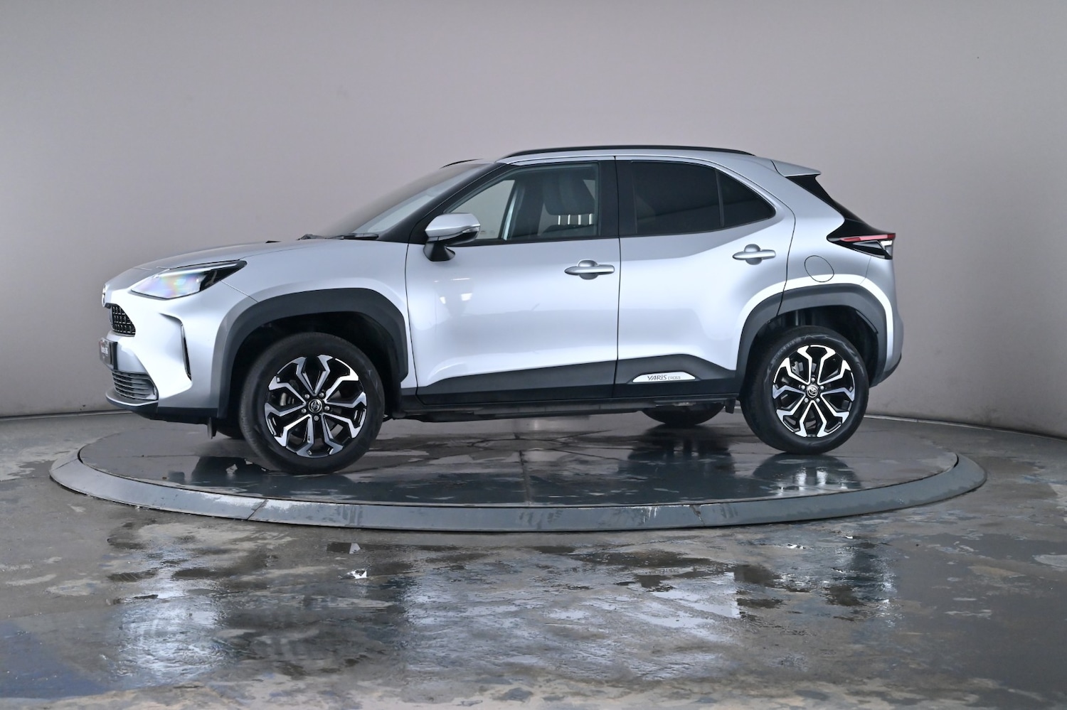 Used Toyota Yaris Cross 2023 for sale - 76730476: Photo 13