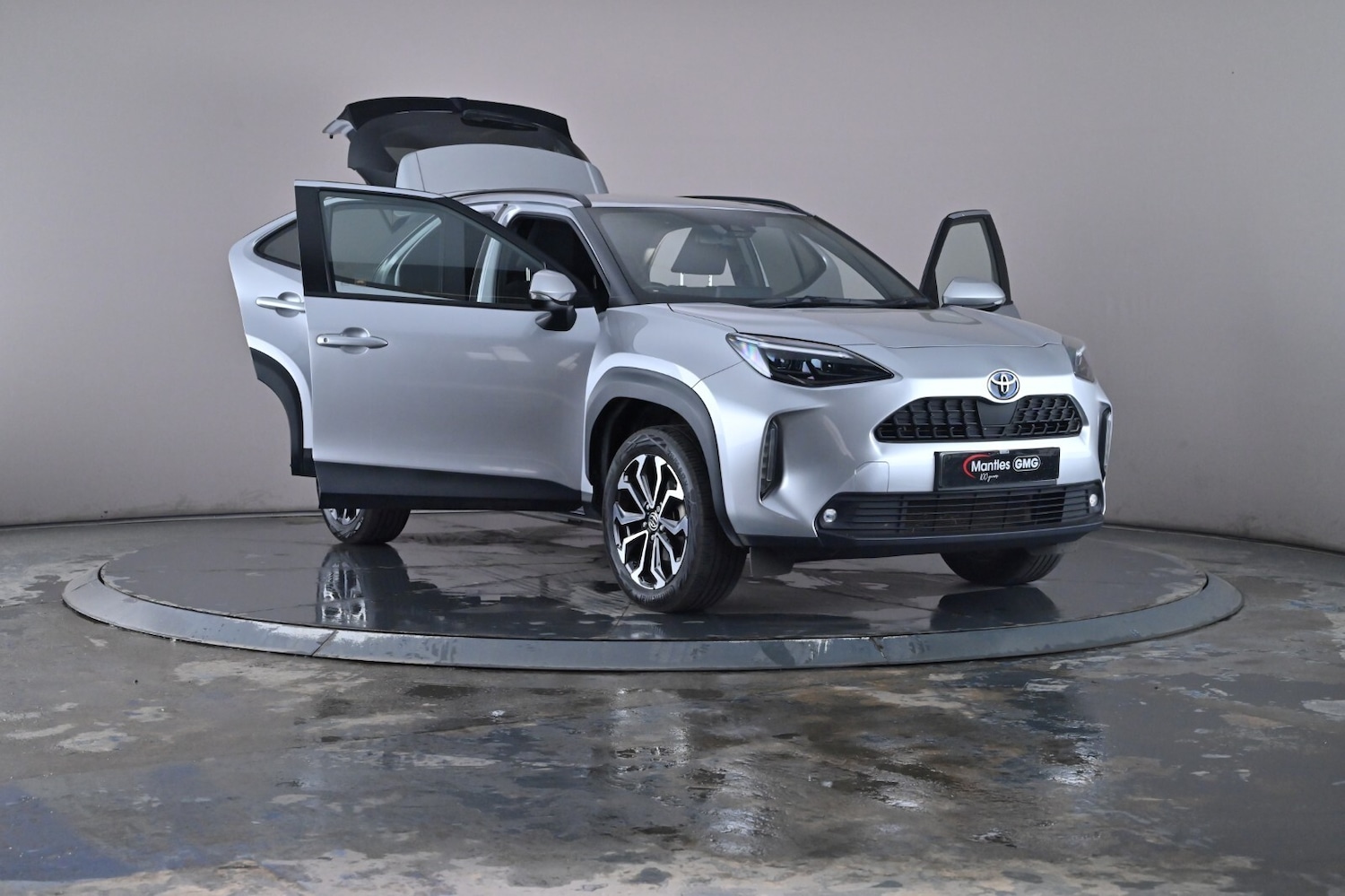 Used Toyota Yaris Cross 2023 for sale - 76730476: Photo 34