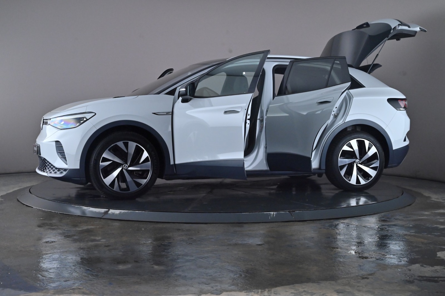 Used Volkswagen ID.4 2021 for sale - 76667934: Photo 49