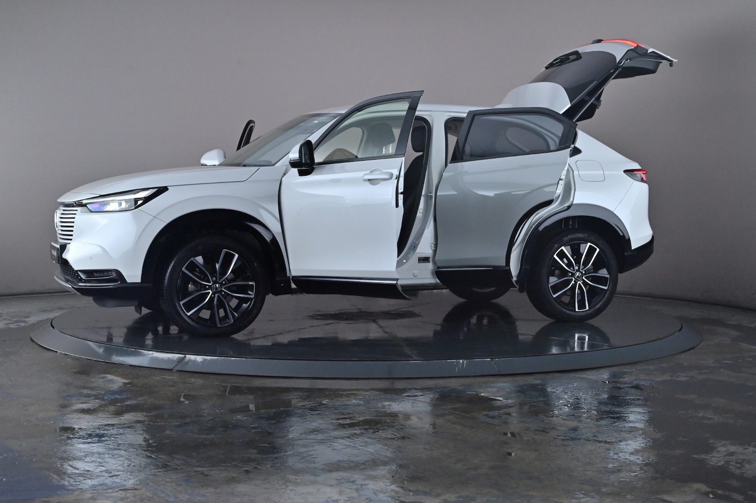 Used Honda HR-V 2023 for sale - 76716481: Photo 49