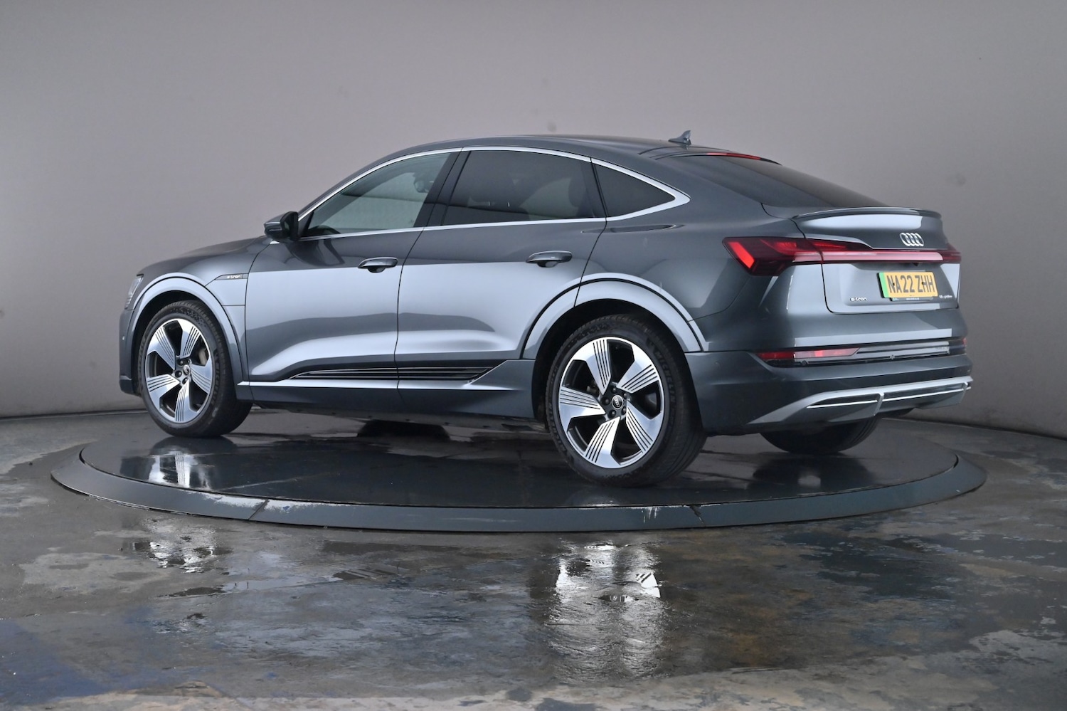 Used Audi e-tron 2022 for sale - 76672409: Photo 19