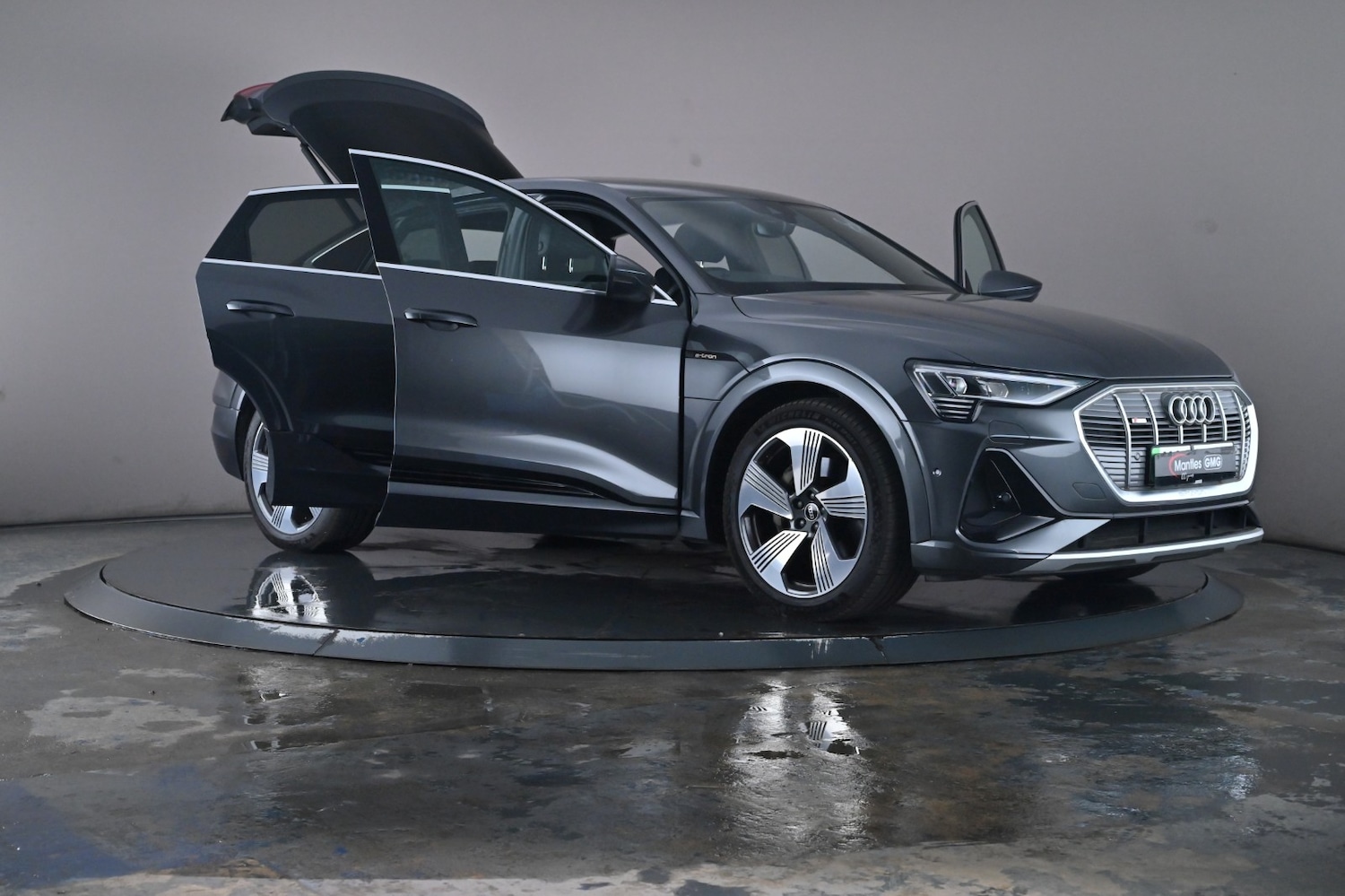 Used Audi e-tron 2022 for sale - 76672409: Photo 37