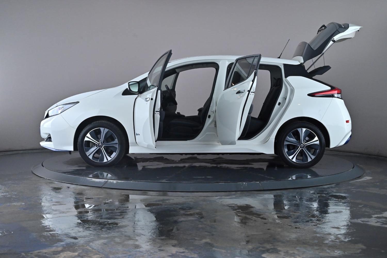 Used Nissan Leaf 2020 for sale - 76716452: Photo 49