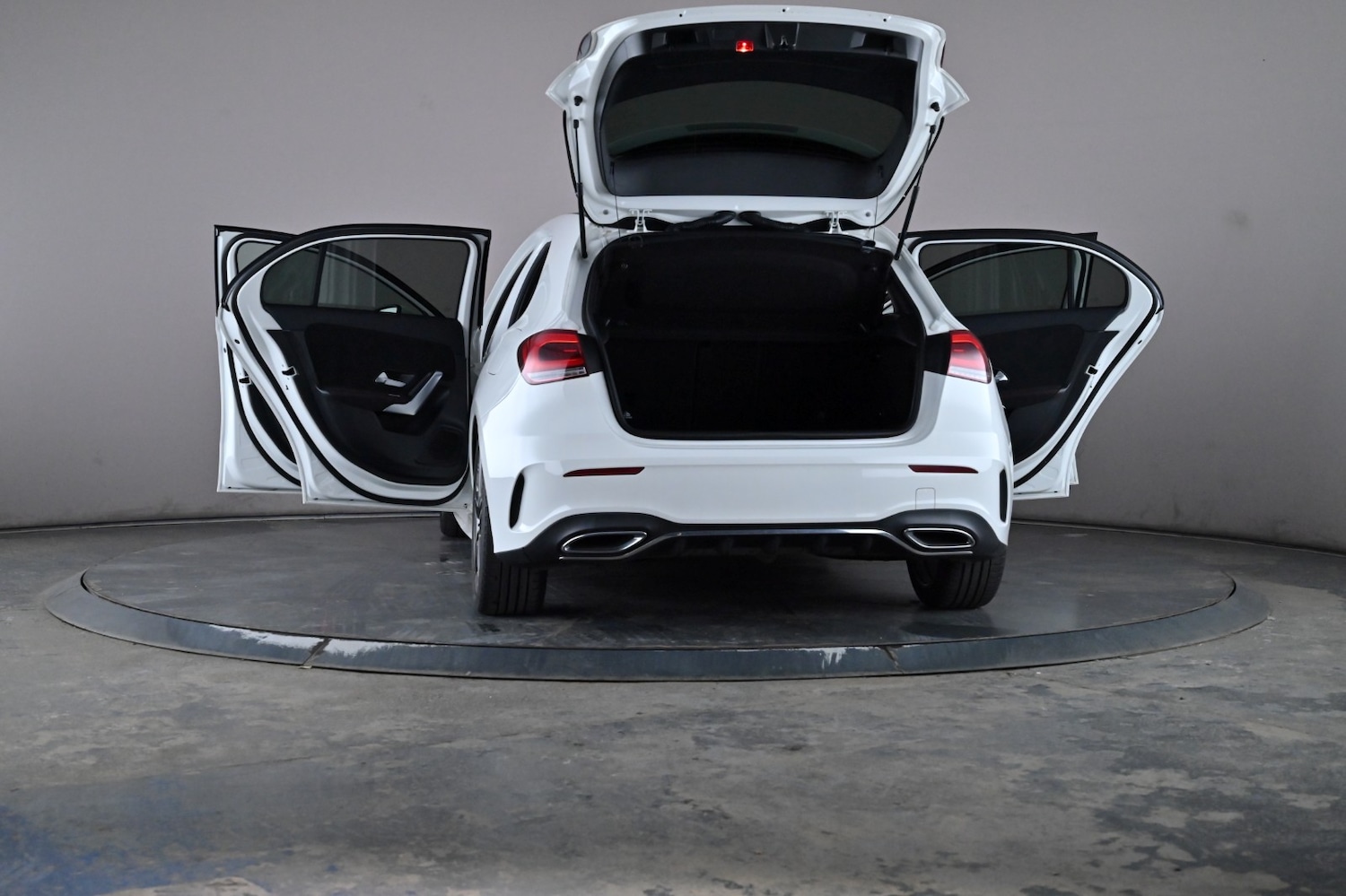 Used Mercedes-Benz A-Class 2019 for sale - 76635218: Photo 70