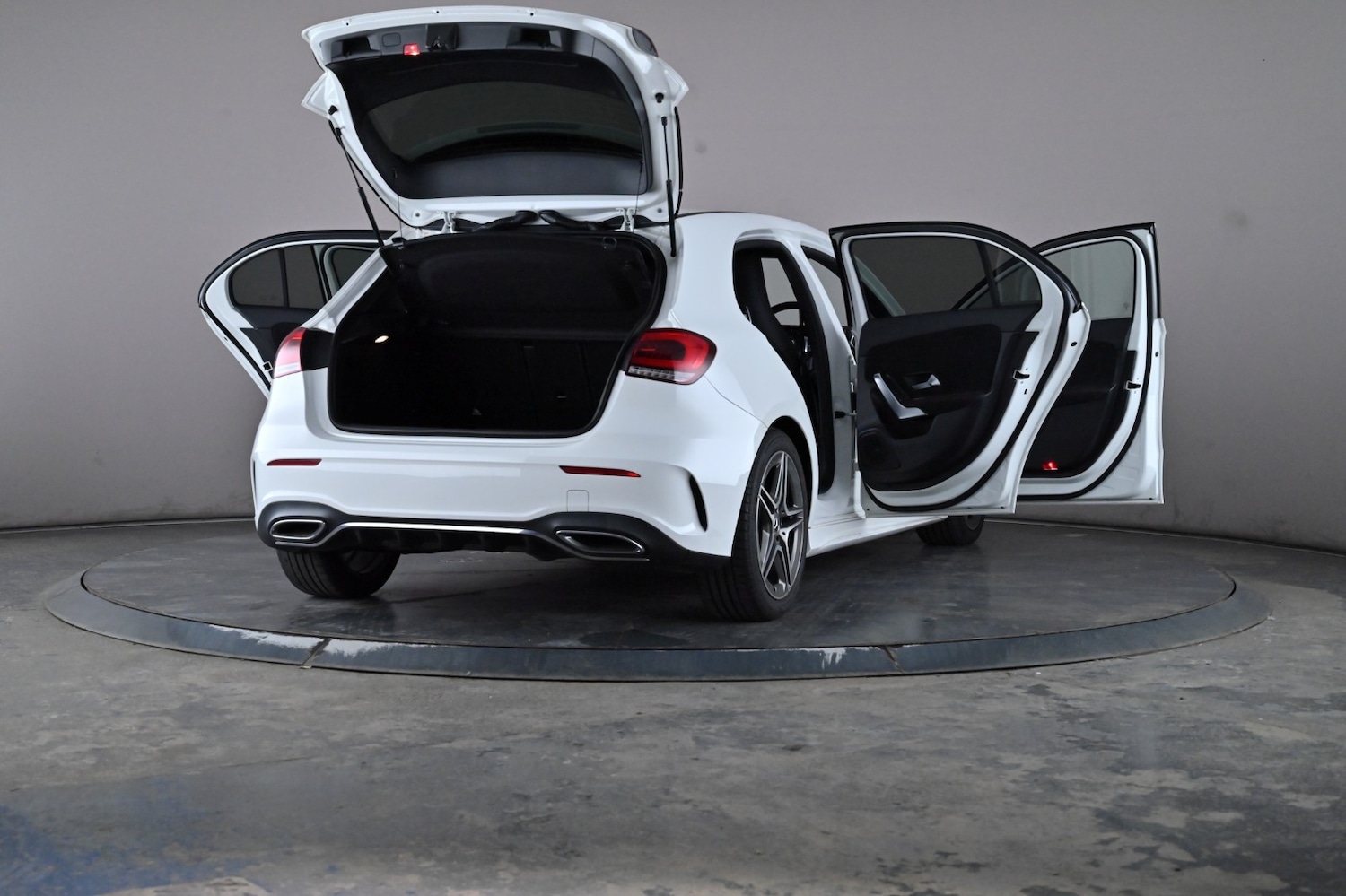 Used Mercedes-Benz A-Class 2019 for sale - 76635218: Photo 73