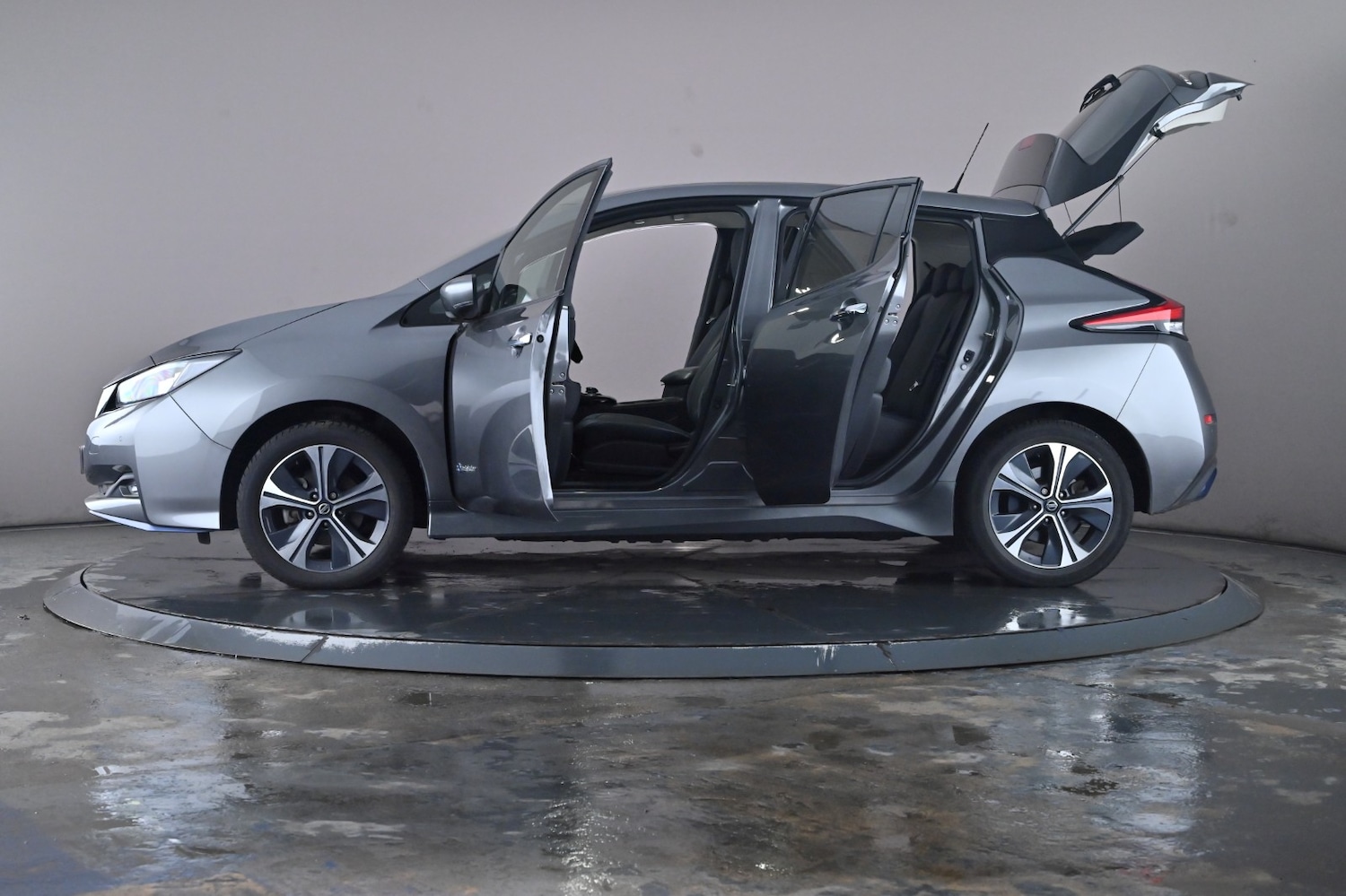 Used Nissan Leaf 2020 for sale - 76672422: Photo 51