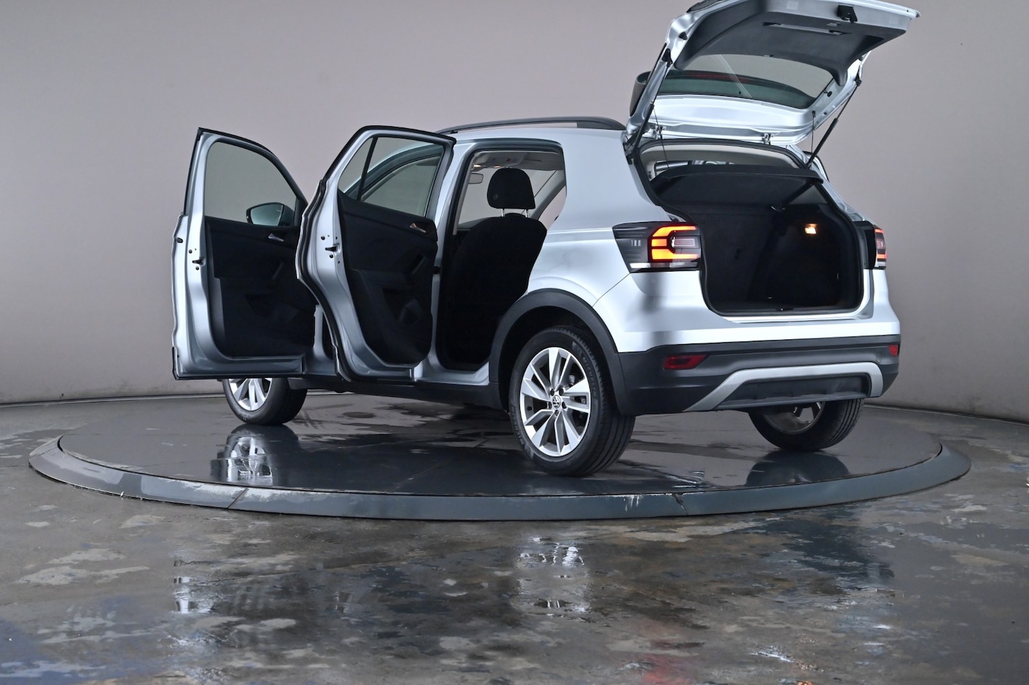 Used Volkswagen T-Cross 2022 for sale - 76635149: Photo 67