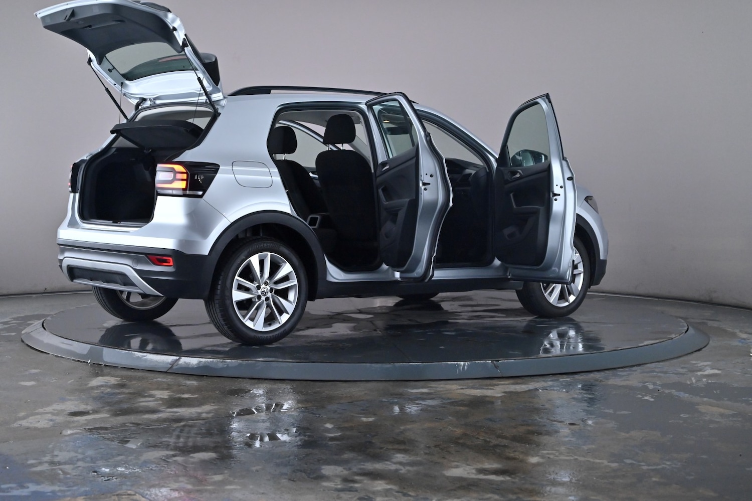 Used Volkswagen T-Cross 2022 for sale - 76635149: Photo 76