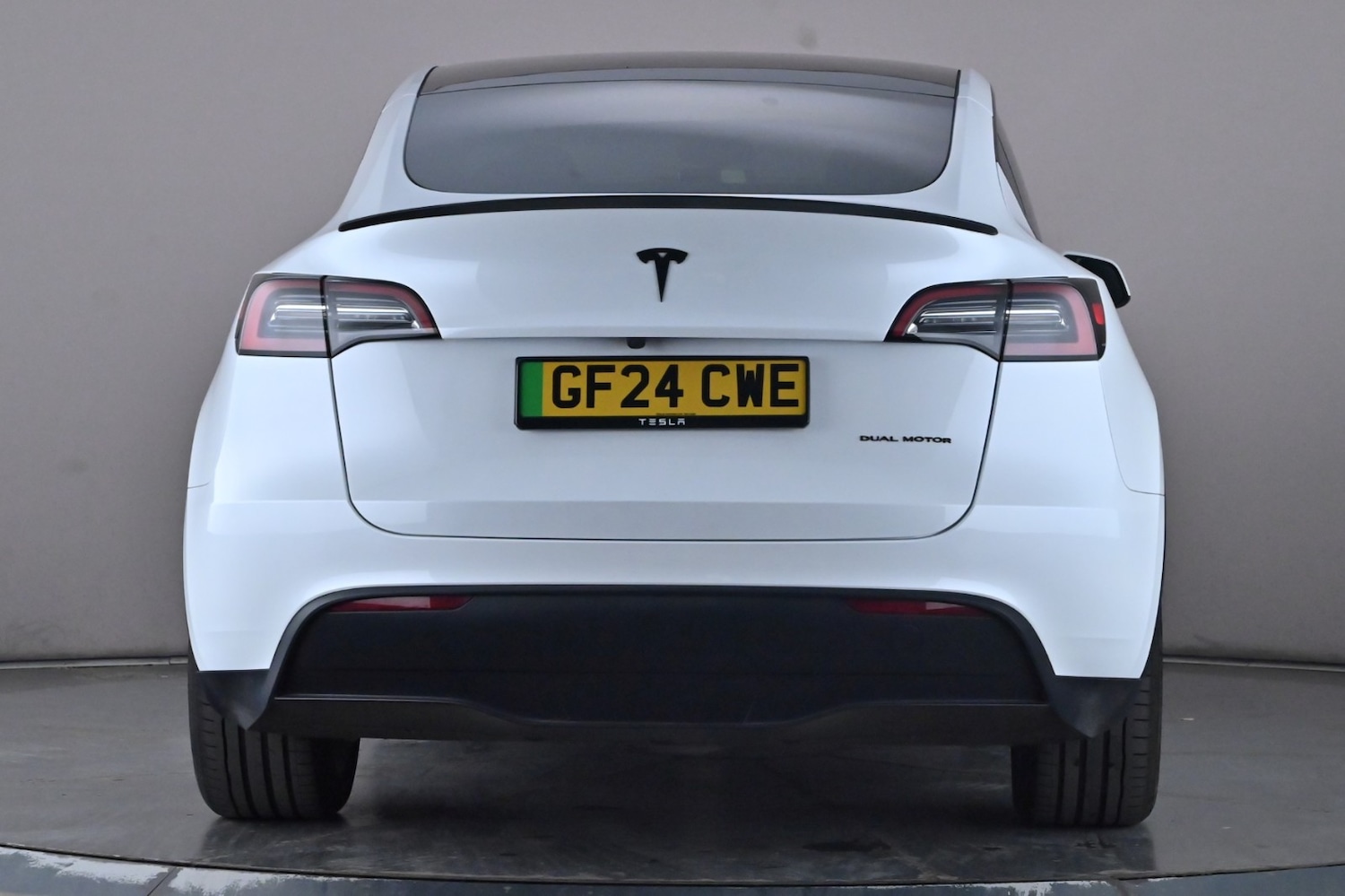 Used Tesla Model Y 2024 for sale - 76133520: Photo 5